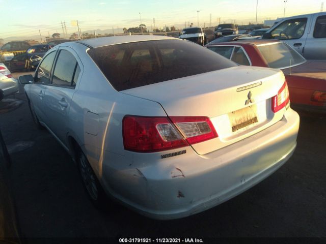 Photo 2 VIN: 4A32B2FF0BE011903 - MITSUBISHI GALANT 