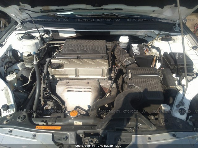 Photo 9 VIN: 4A32B2FF2BE007948 - MITSUBISHI GALANT 