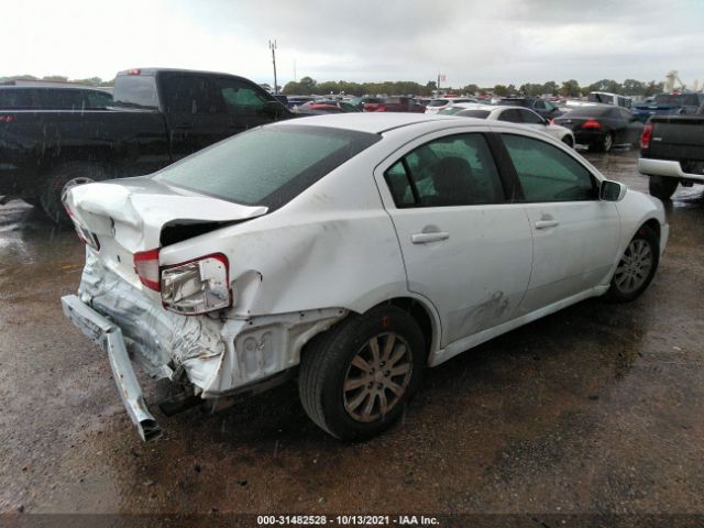 Photo 3 VIN: 4A32B2FF2CE024380 - MITSUBISHI GALANT 