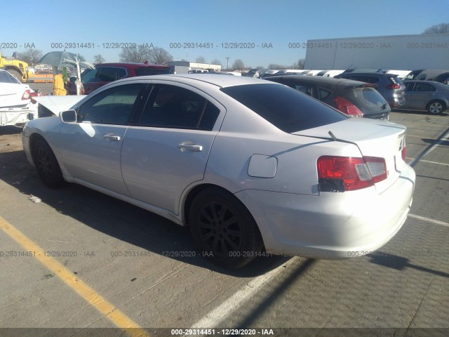 Photo 2 VIN: 4A32B2FF9BE023340 - MITSUBISHI GALANT 