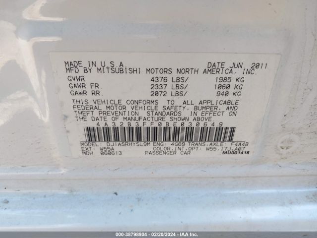 Photo 8 VIN: 4A32B3FF0BE030649 - MITSUBISHI GALANT 