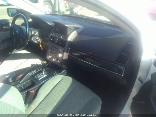 Photo 4 VIN: 4A32B3FF4BE007617 - MITSUBISHI GALANT 