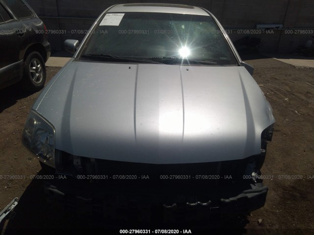 Photo 5 VIN: 4A32B3FF8CE014572 - MITSUBISHI GALANT 