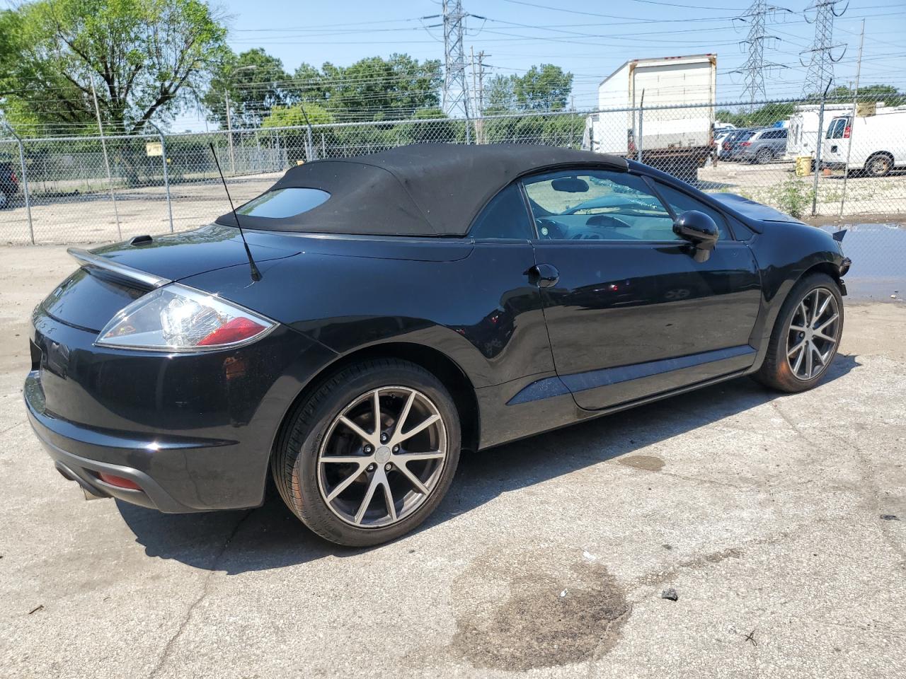 Photo 2 VIN: 4A37L5EF0BE001703 - MITSUBISHI ECLIPSE 