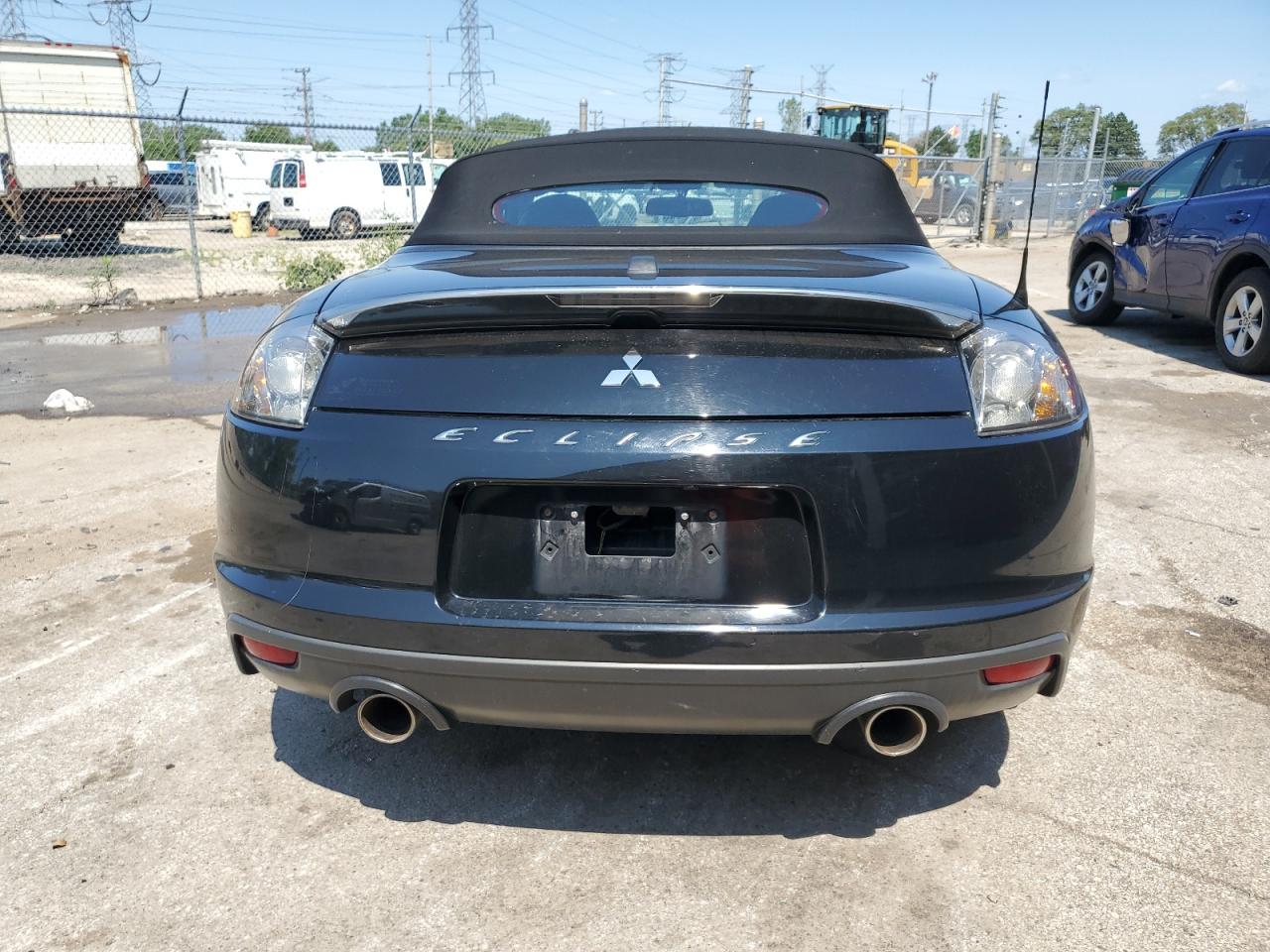 Photo 5 VIN: 4A37L5EF0BE001703 - MITSUBISHI ECLIPSE 