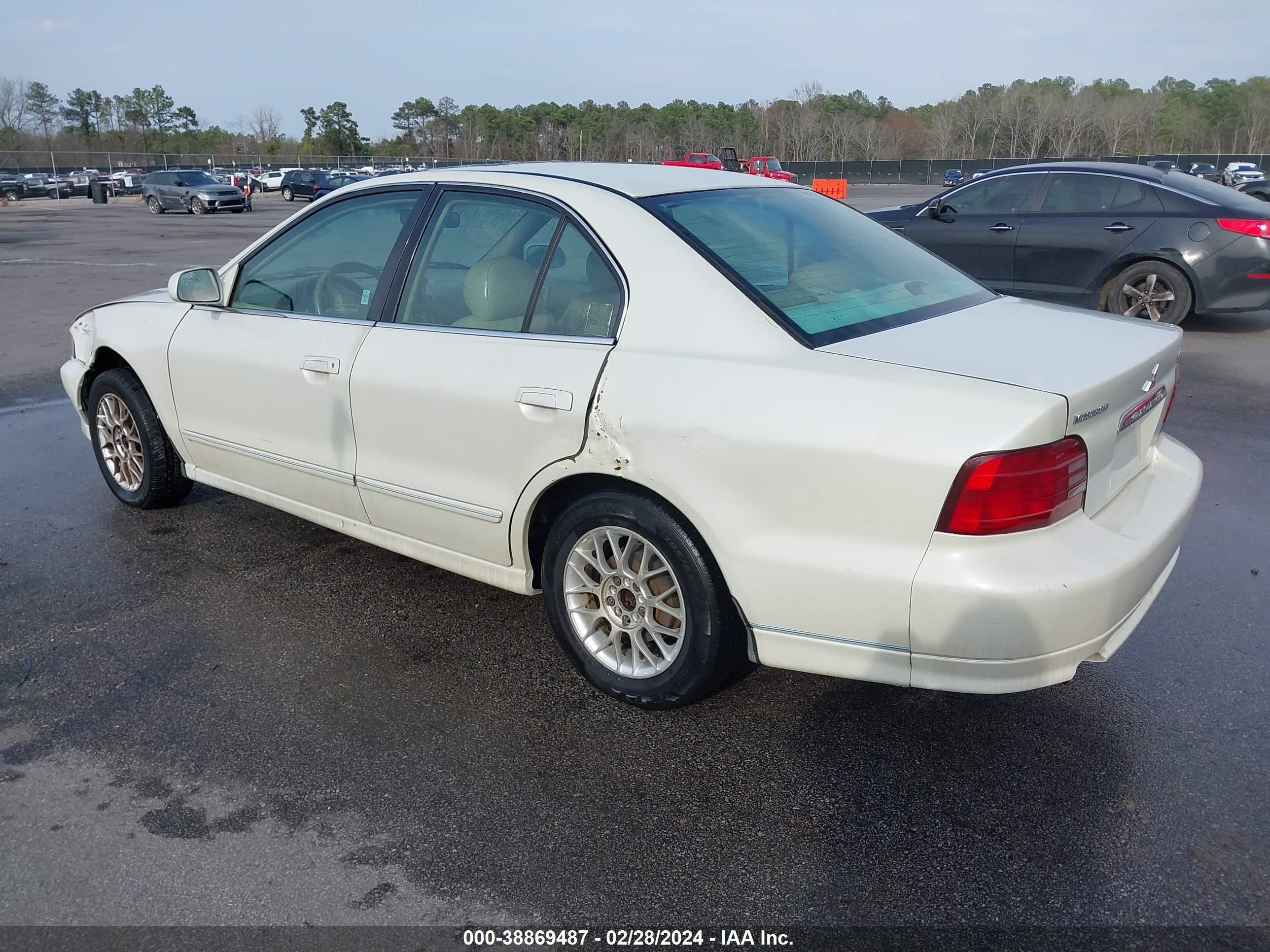 Photo 2 VIN: 4A3AA46G4YE107514 - MITSUBISHI GALANT 