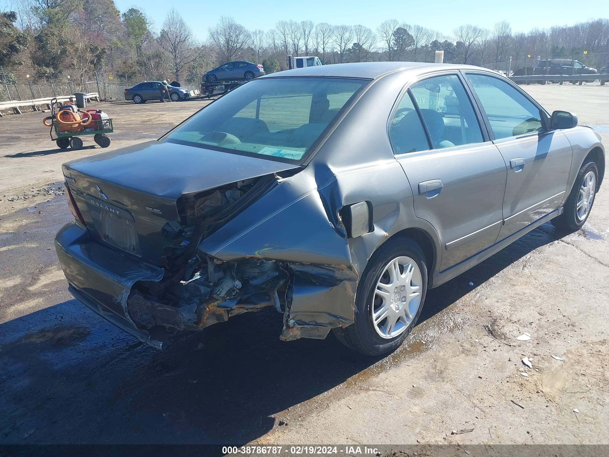 Photo 4 VIN: 4A3AA46G52E062106 - MITSUBISHI GALANT 