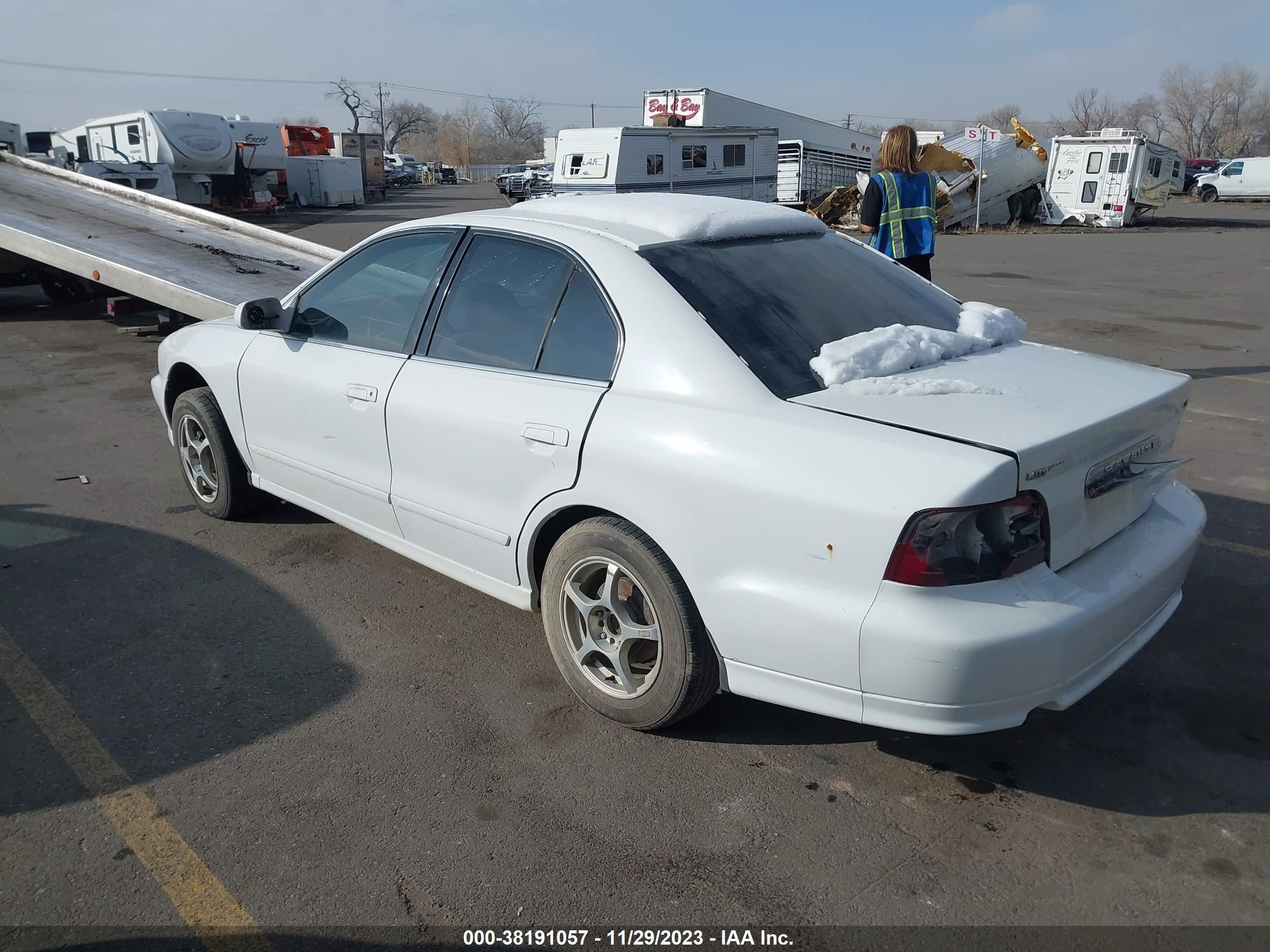 Photo 2 VIN: 4A3AA46G71E157555 - MITSUBISHI GALANT 