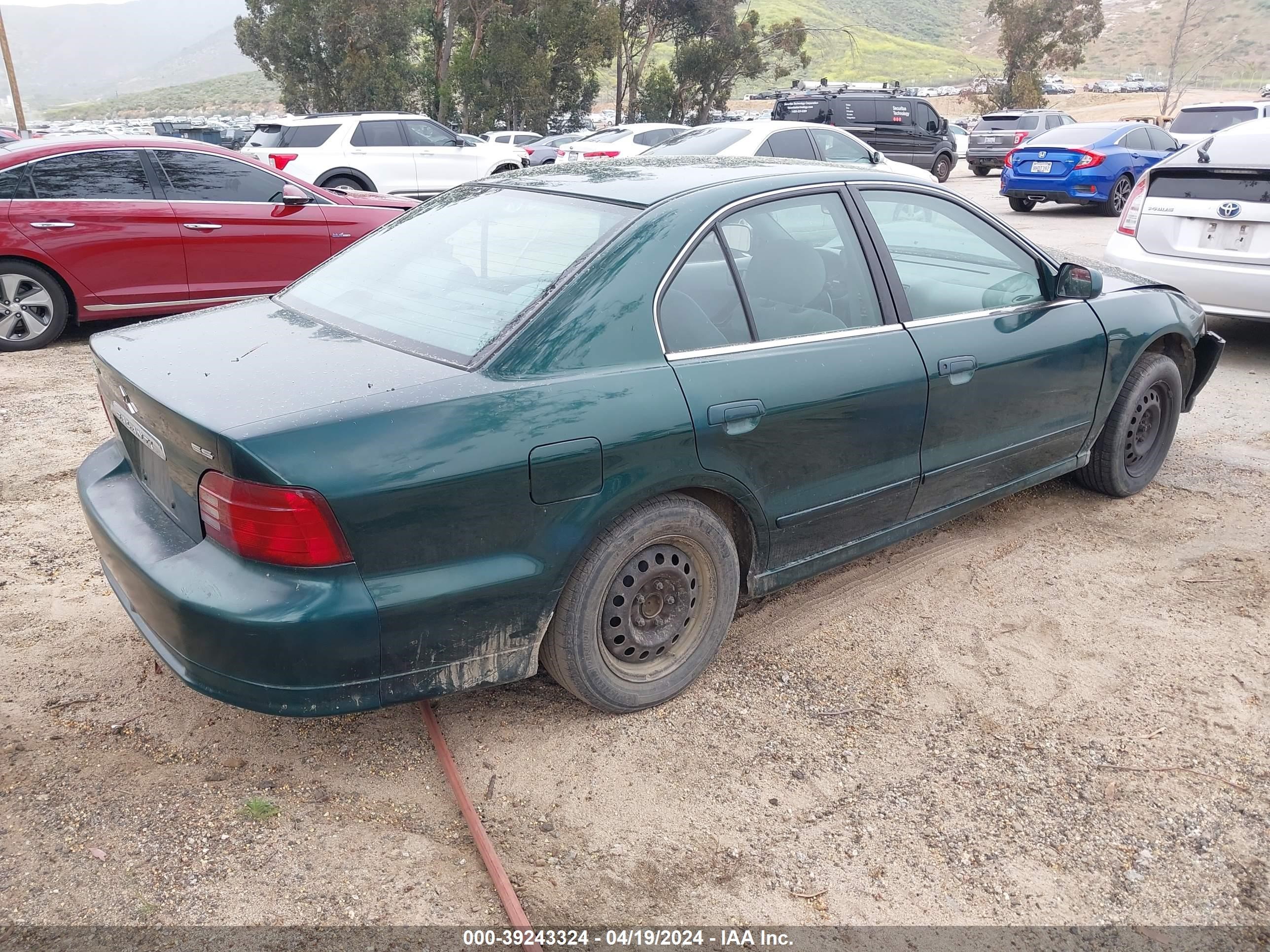 Photo 3 VIN: 4A3AA46G81E086365 - MITSUBISHI GALANT 