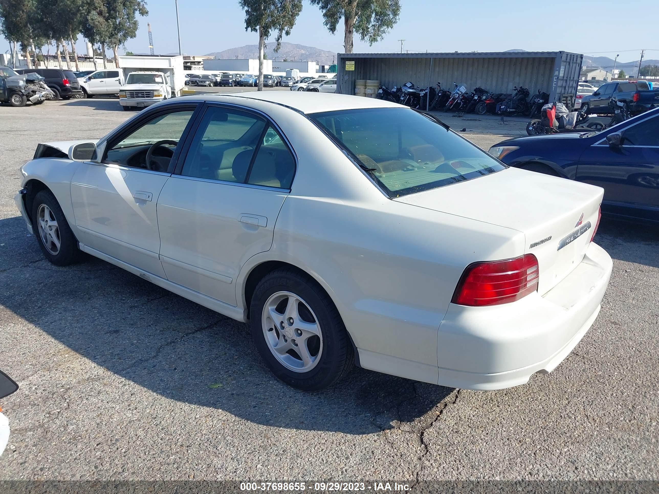 Photo 2 VIN: 4A3AA46G81E181203 - MITSUBISHI GALANT 