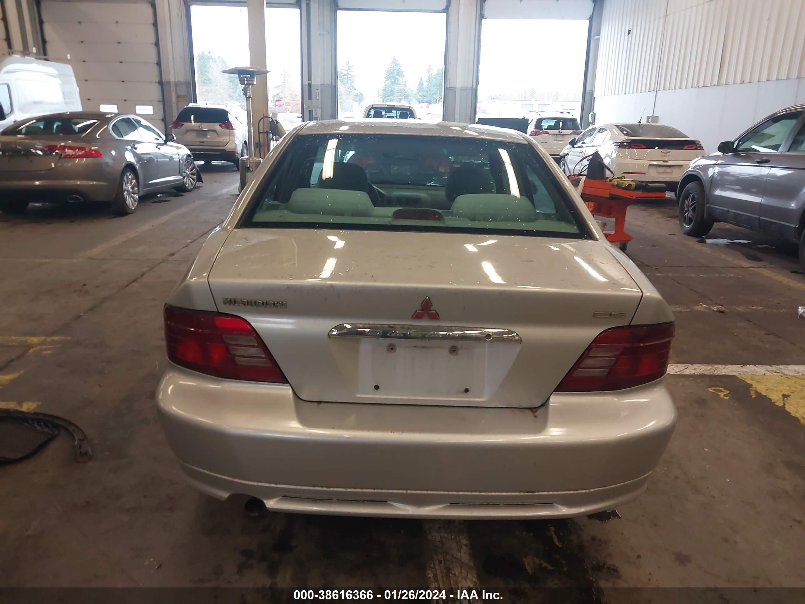 Photo 15 VIN: 4A3AA46H61E036475 - MITSUBISHI GALANT 