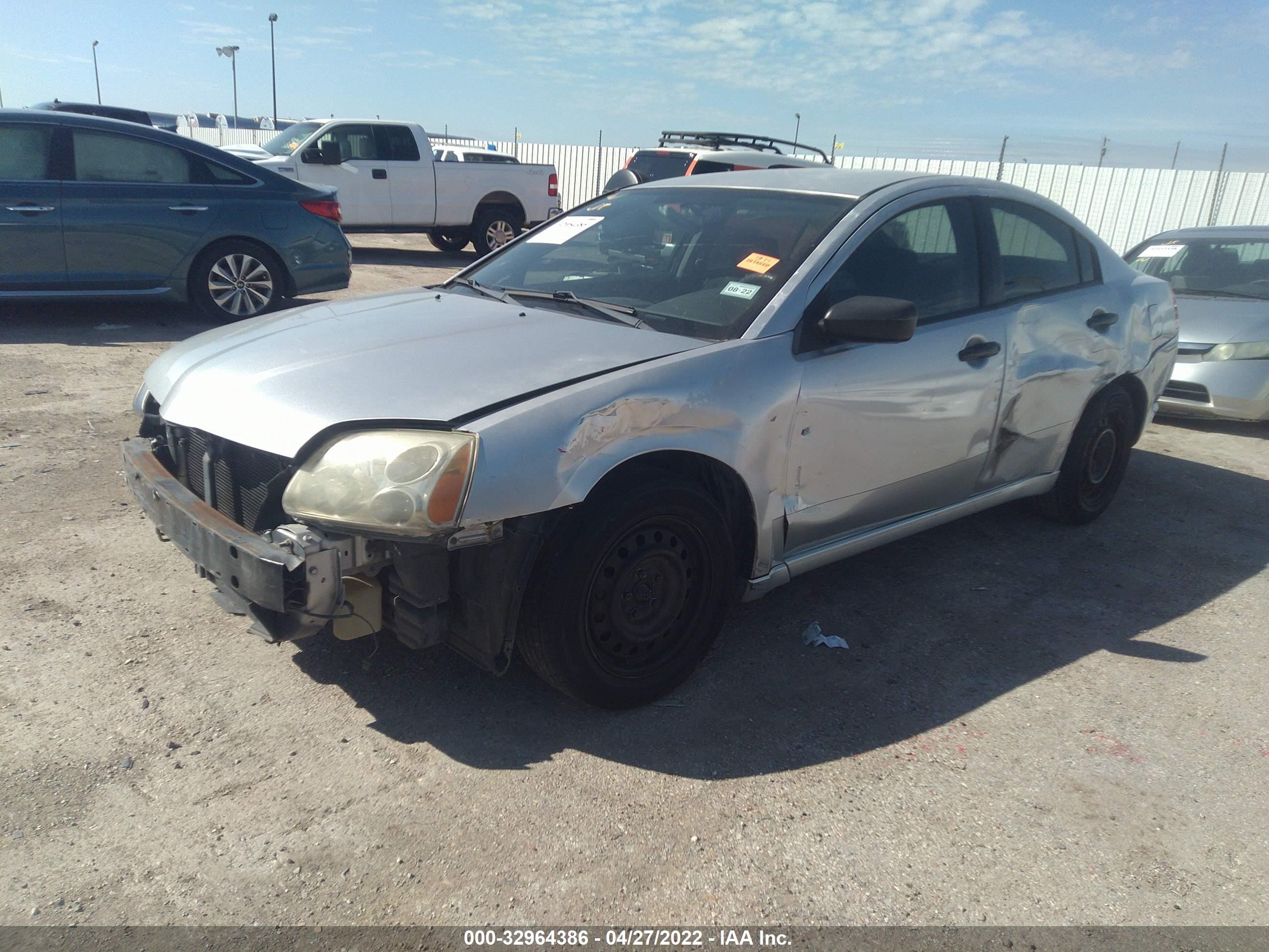 Photo 1 VIN: 4A3AB26F44E120413 - MITSUBISHI GALANT 