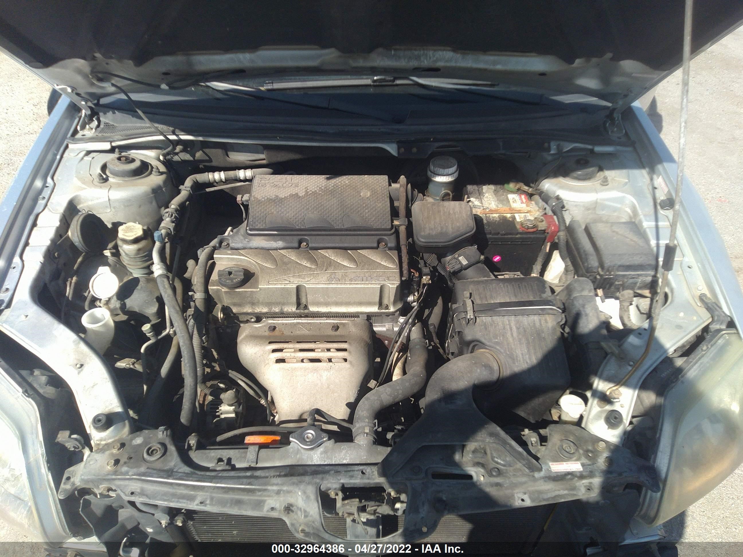 Photo 9 VIN: 4A3AB26F44E120413 - MITSUBISHI GALANT 