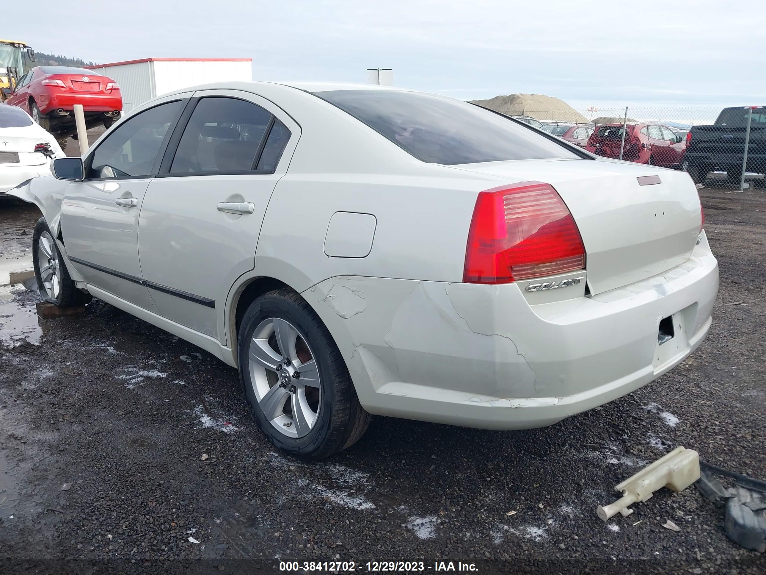 Photo 2 VIN: 4A3AB36F04E115974 - MITSUBISHI GALANT 