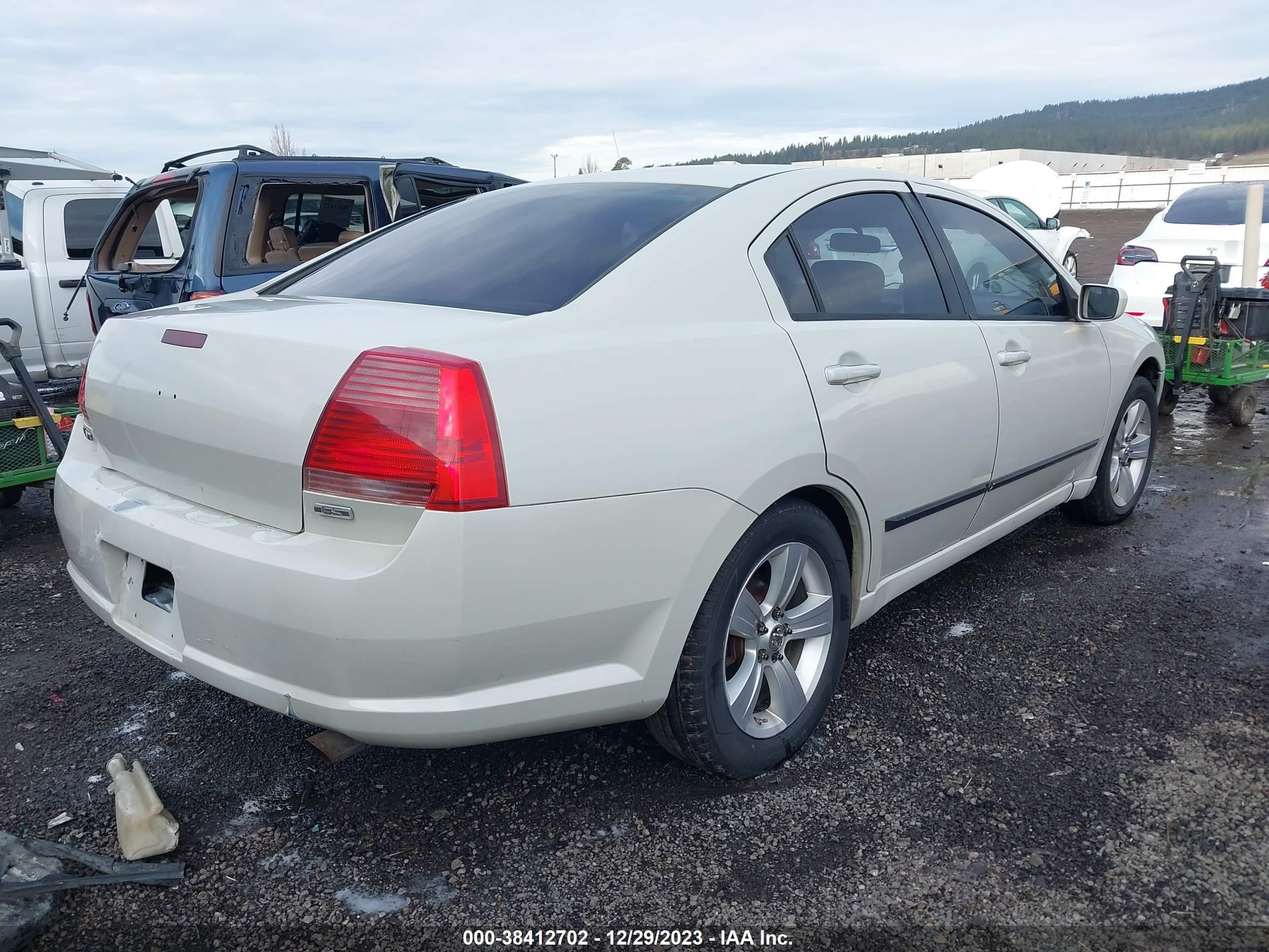 Photo 3 VIN: 4A3AB36F04E115974 - MITSUBISHI GALANT 