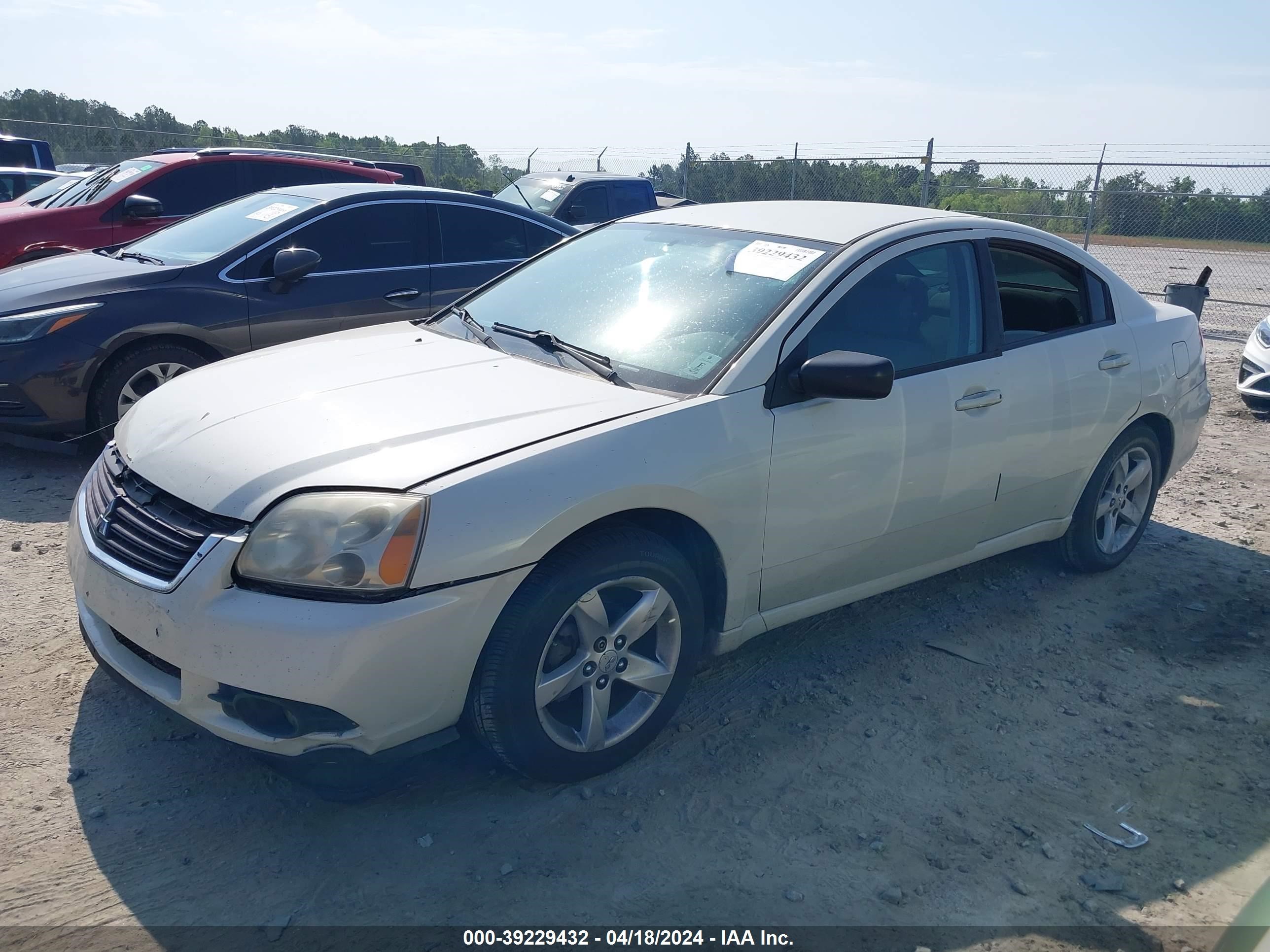 Photo 1 VIN: 4A3AB36F19E030049 - MITSUBISHI GALANT 