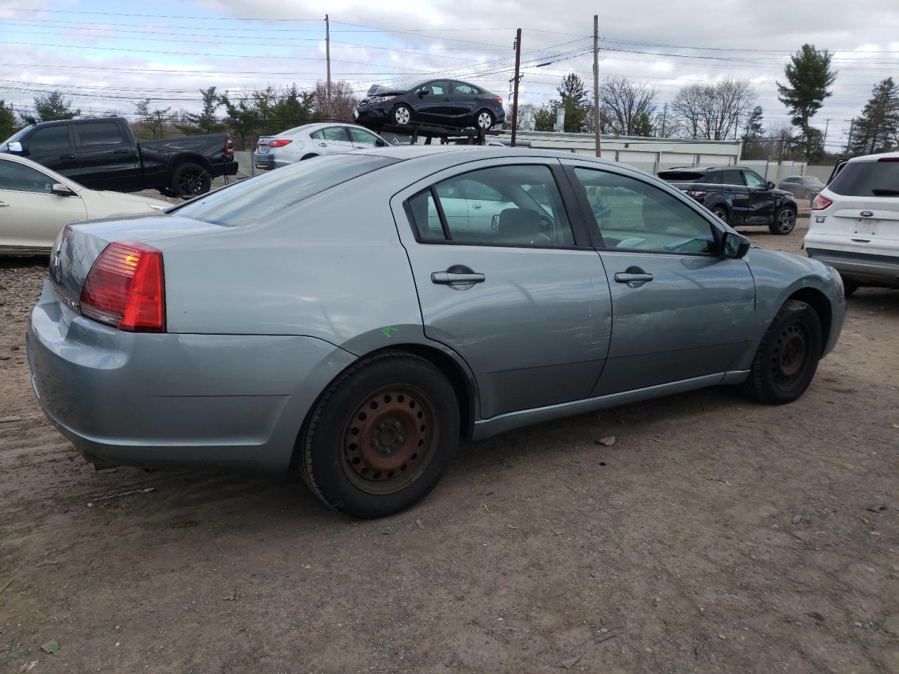 Photo 2 VIN: 4A3AB36F28E033914 - MITSUBISHI GALANT 