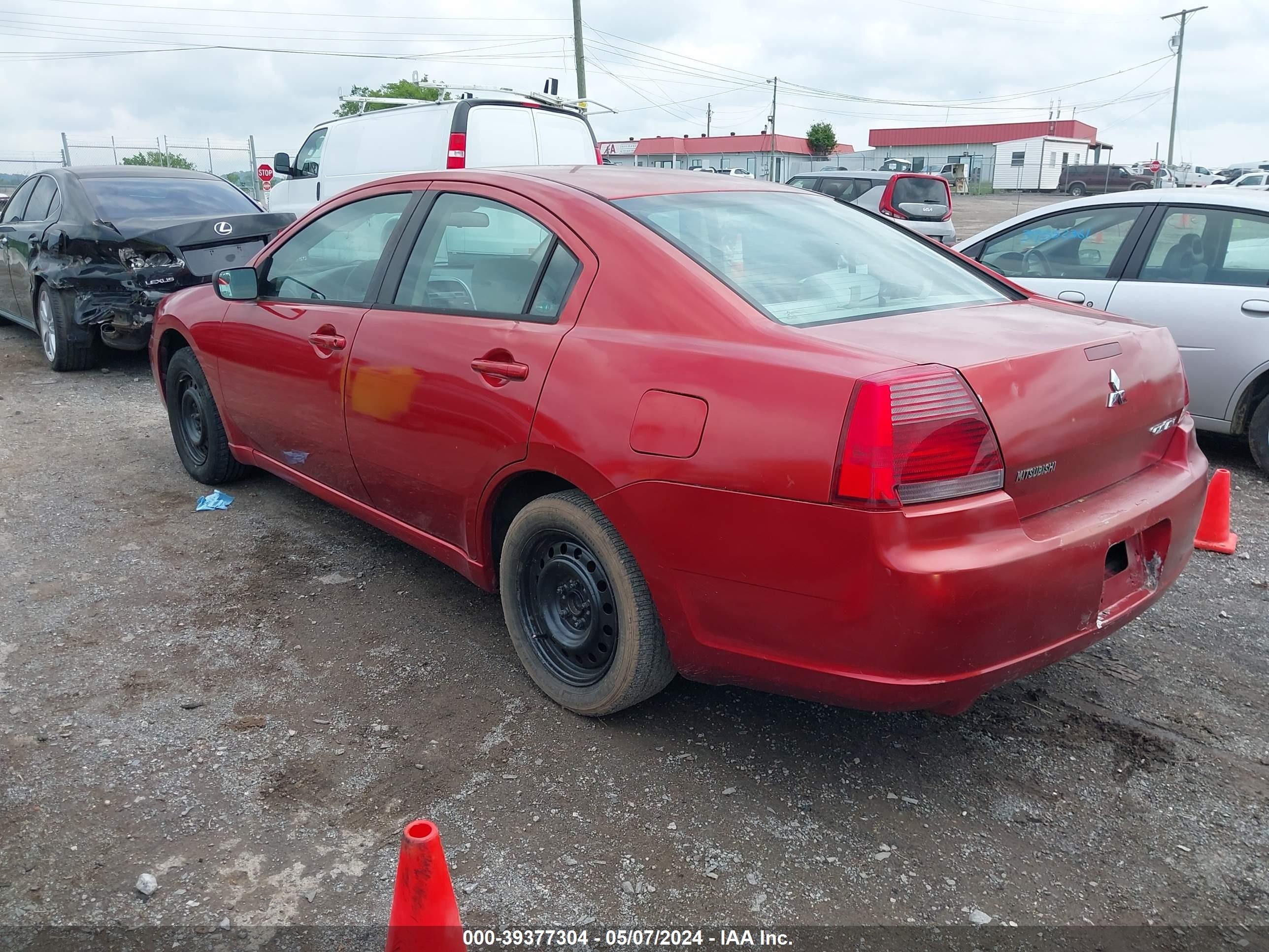 Photo 2 VIN: 4A3AB36F38E009282 - MITSUBISHI GALANT 