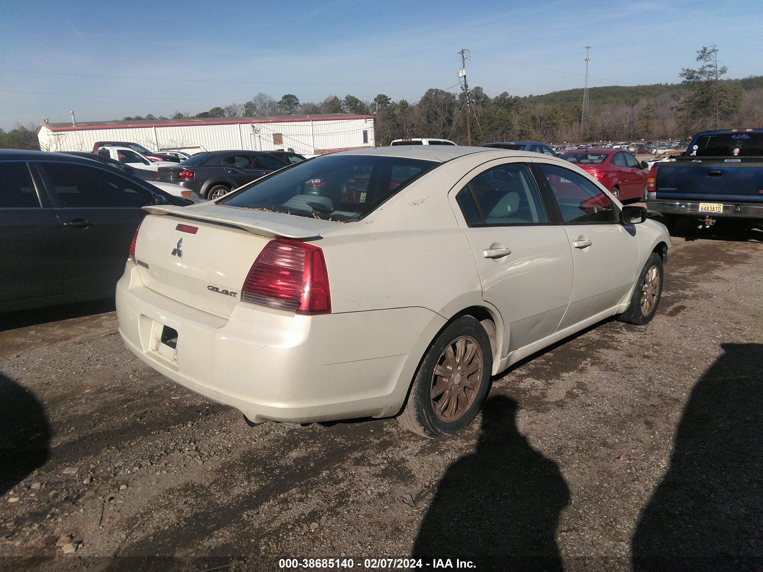 Photo 3 VIN: 4A3AB36F38E021478 - MITSUBISHI GALANT 