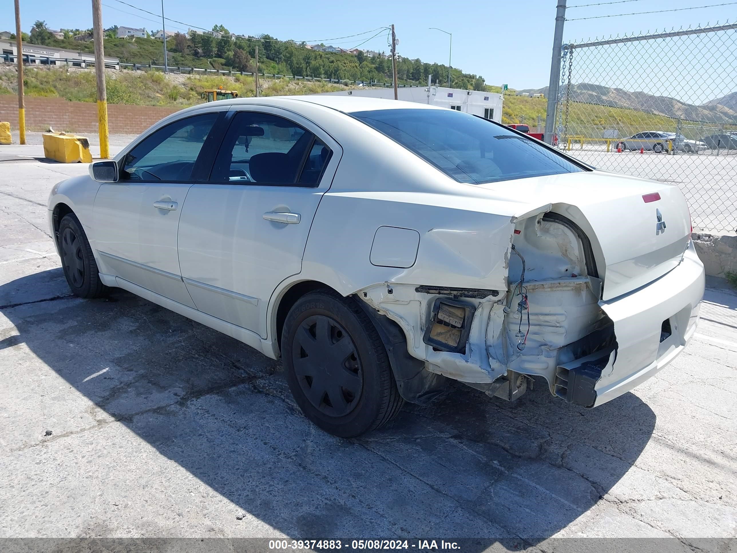 Photo 2 VIN: 4A3AB36F54E138053 - MITSUBISHI GALANT 