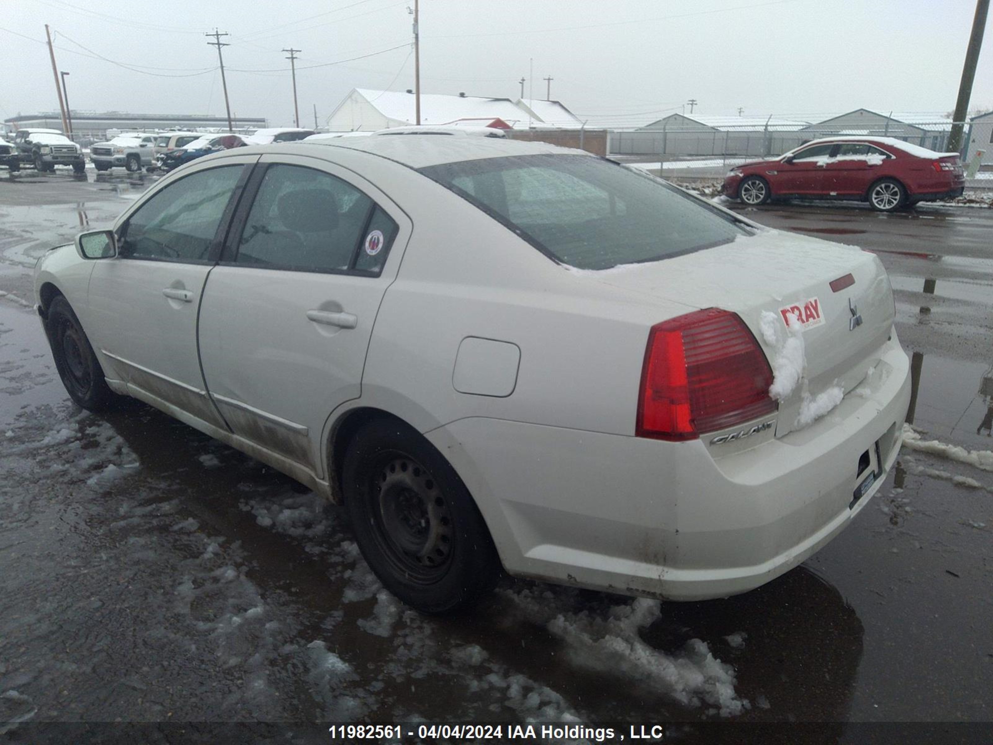 Photo 2 VIN: 4A3AB36F55E601729 - MITSUBISHI GALANT 