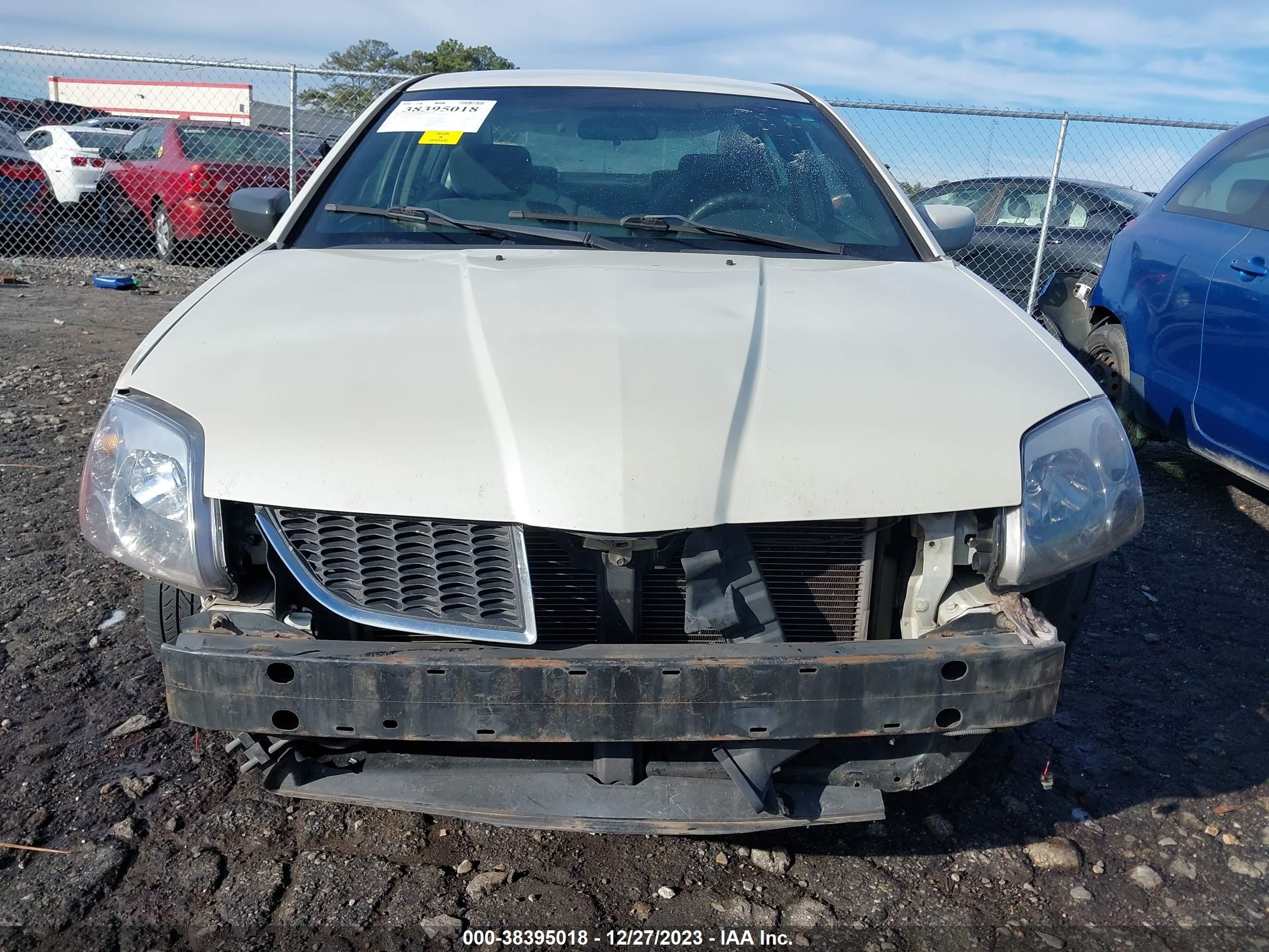 Photo 12 VIN: 4A3AB36F64E083869 - MITSUBISHI GALANT 