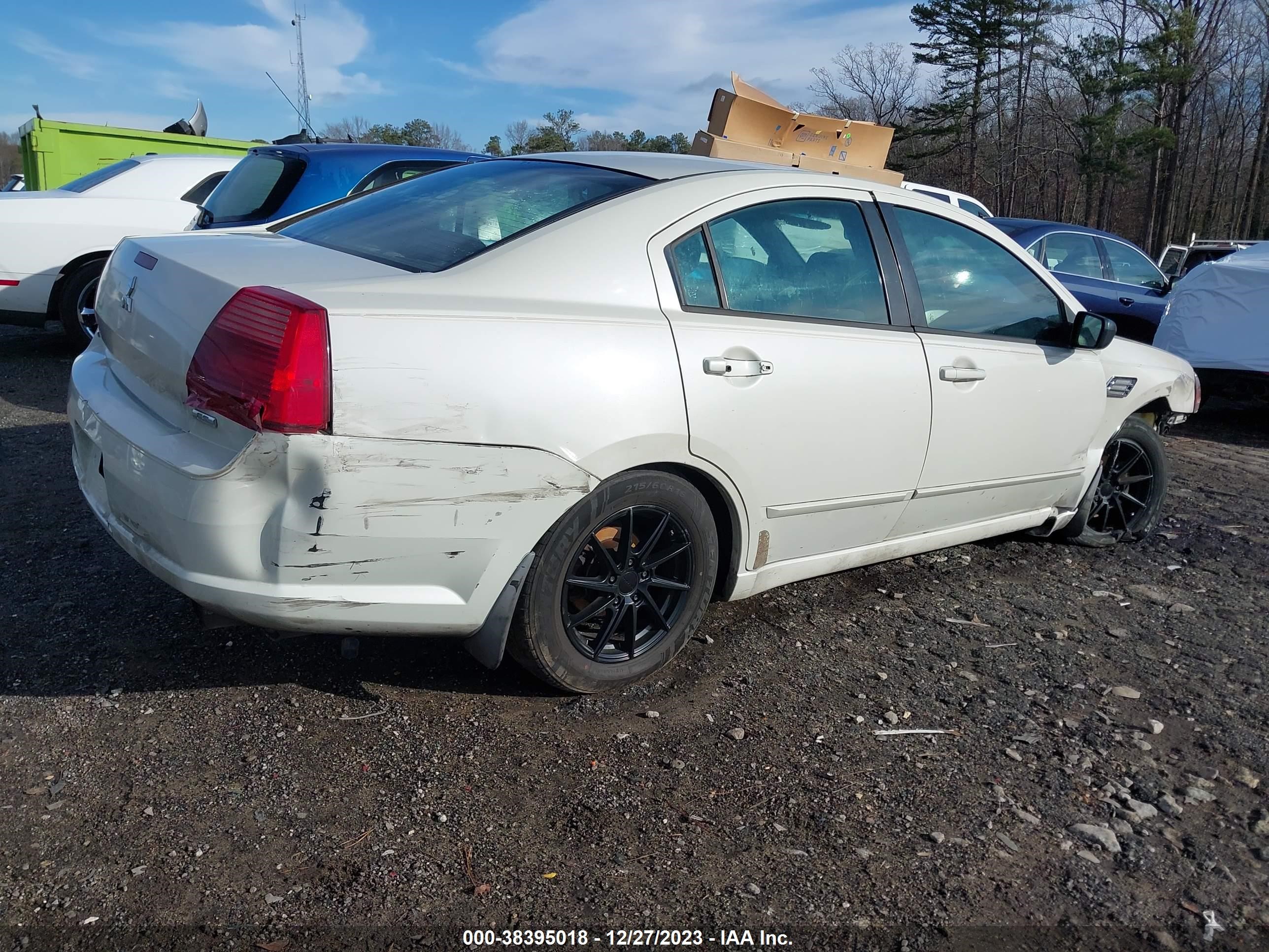 Photo 3 VIN: 4A3AB36F64E083869 - MITSUBISHI GALANT 