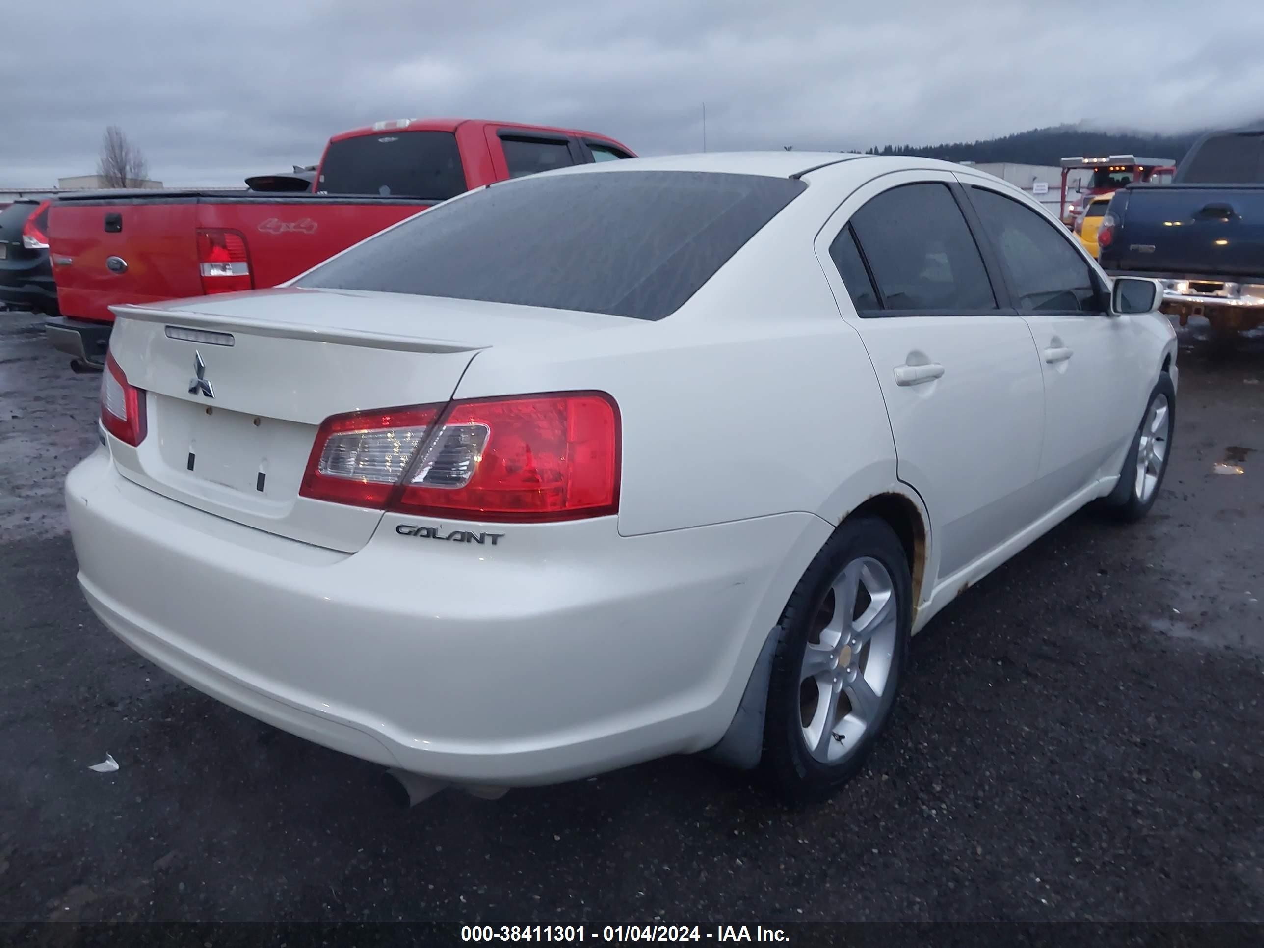 Photo 3 VIN: 4A3AB36F69E004157 - MITSUBISHI GALANT 