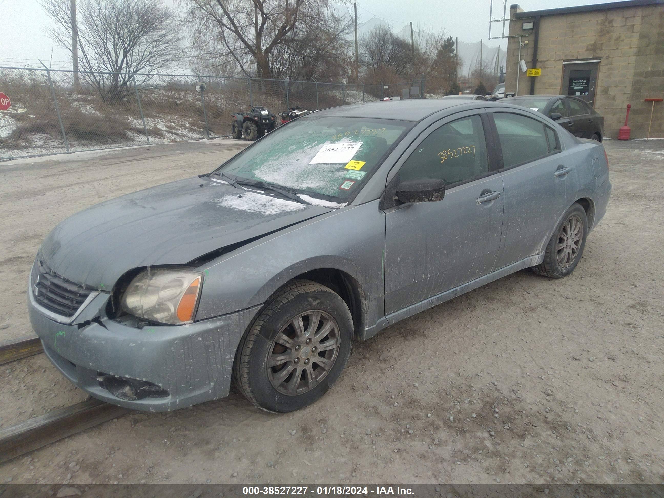 Photo 1 VIN: 4A3AB36F69E015126 - MITSUBISHI GALANT 