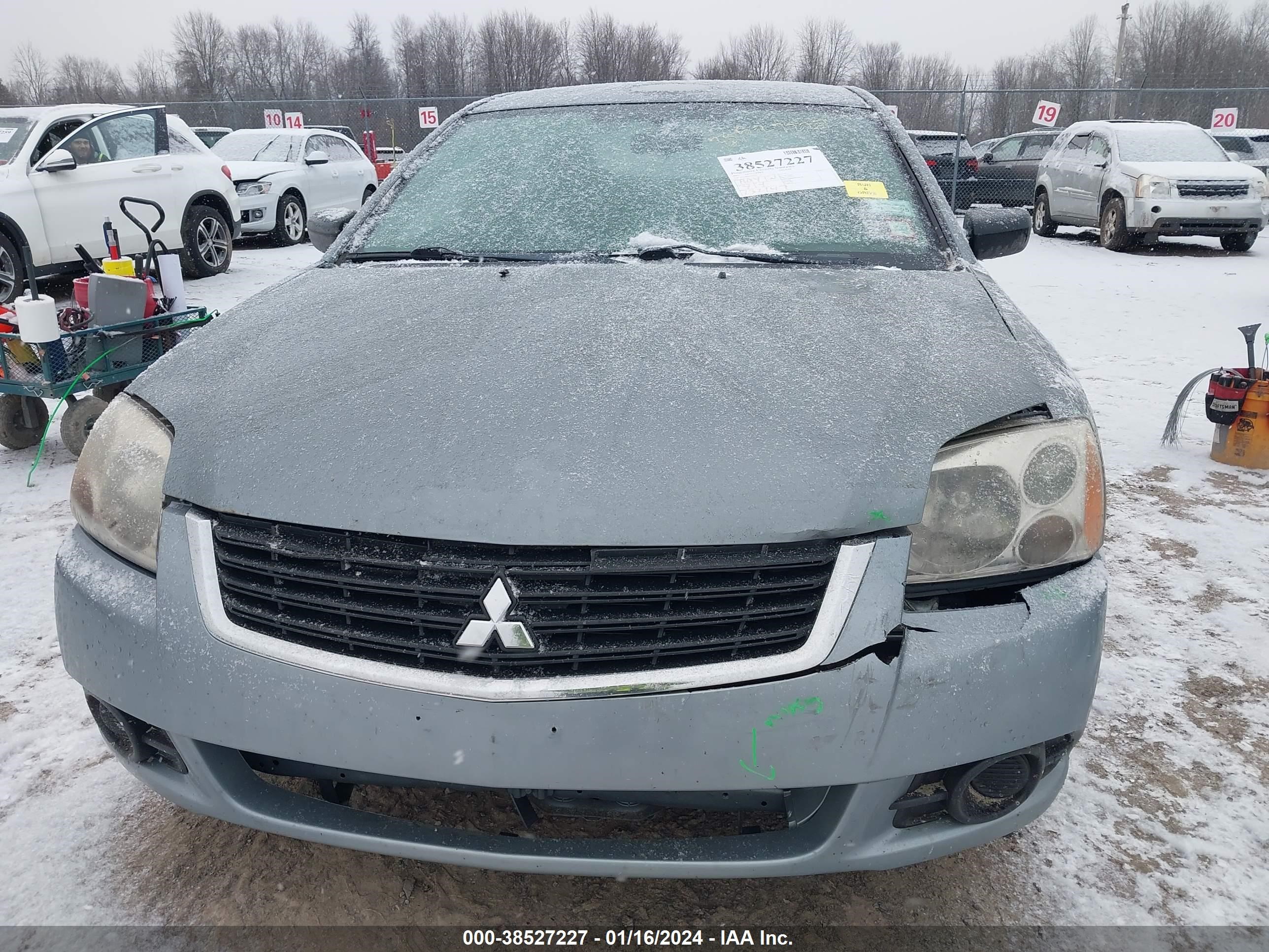 Photo 5 VIN: 4A3AB36F69E015126 - MITSUBISHI GALANT 