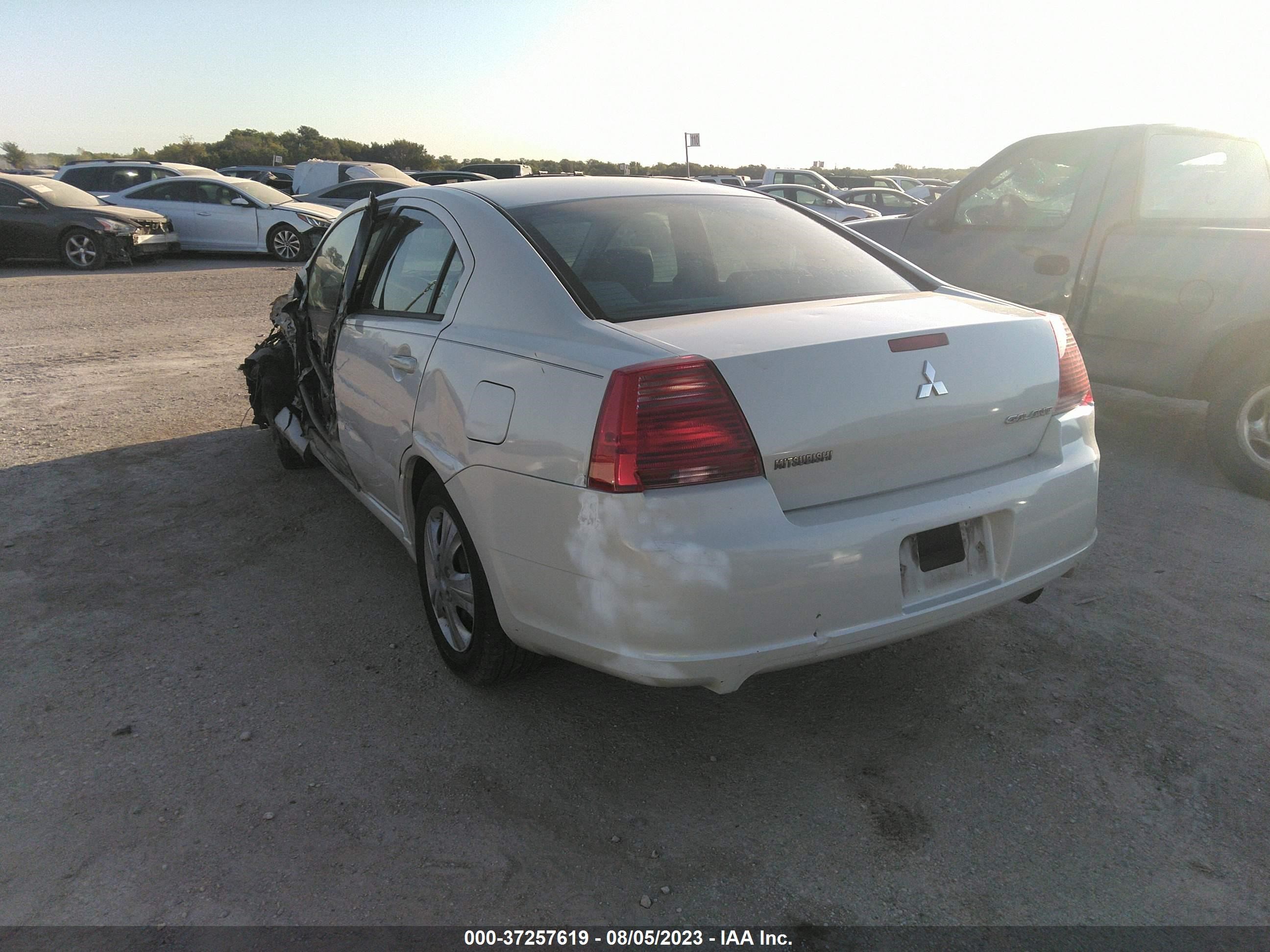 Photo 2 VIN: 4A3AB36F78E018969 - MITSUBISHI GALANT 