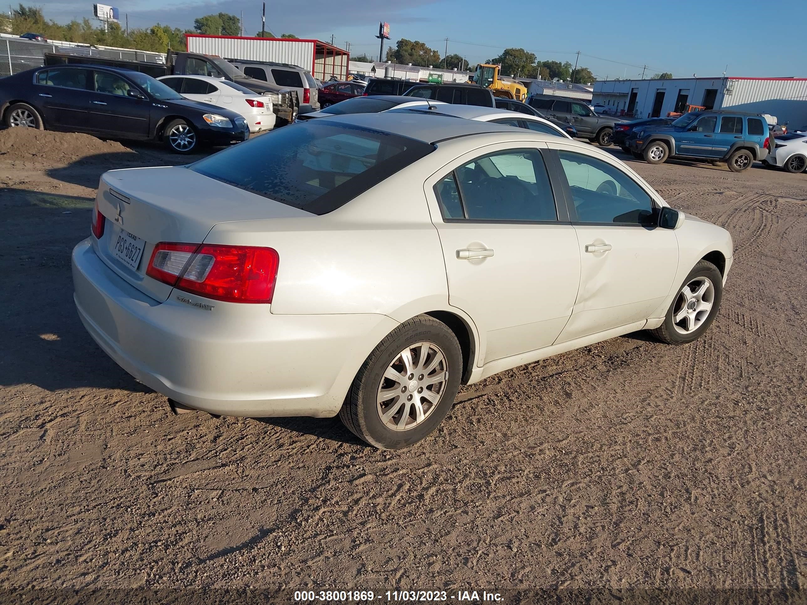 Photo 3 VIN: 4A3AB36F79E035563 - MITSUBISHI GALANT 