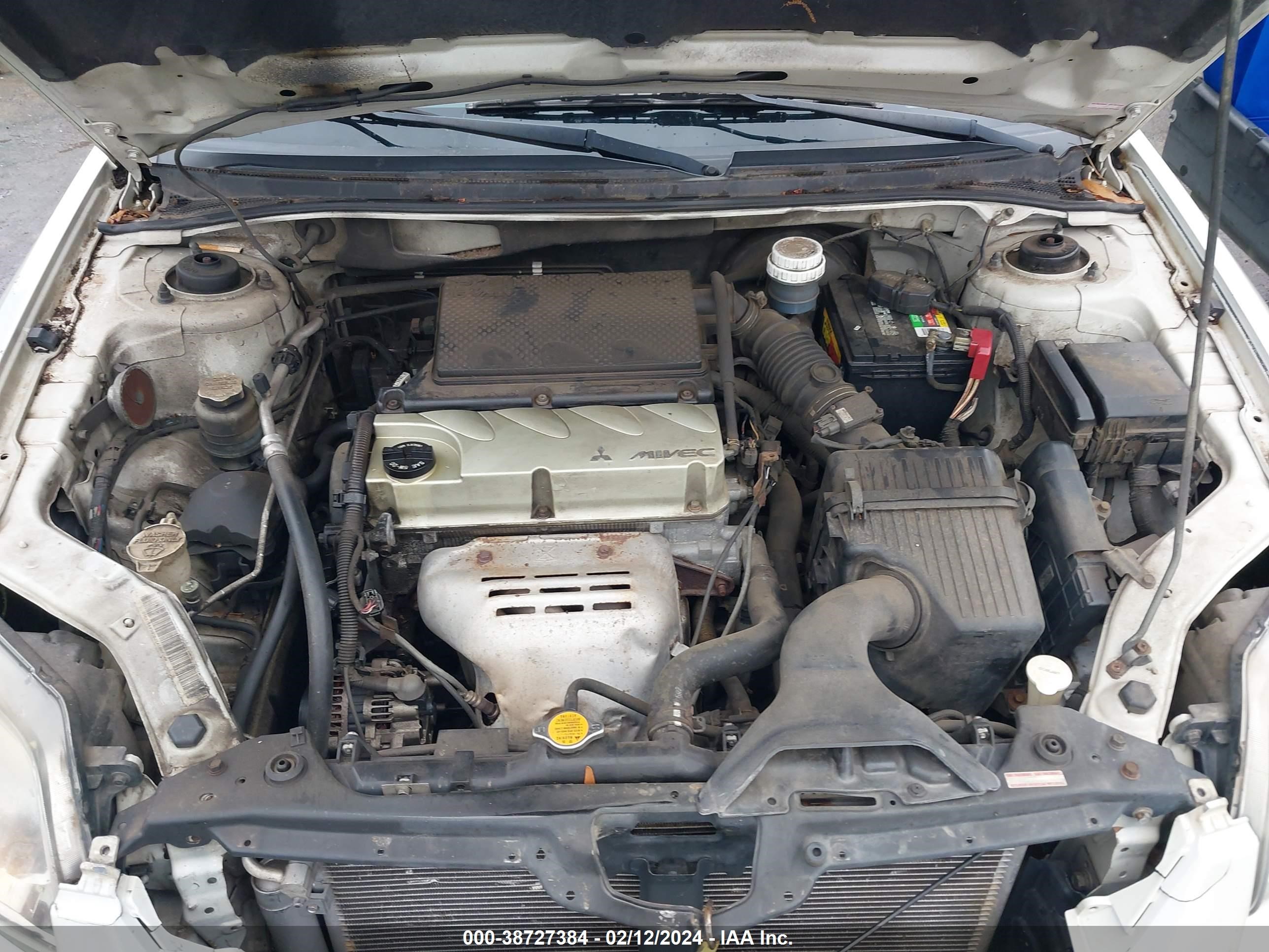 Photo 9 VIN: 4A3AB36F88E016941 - MITSUBISHI GALANT 