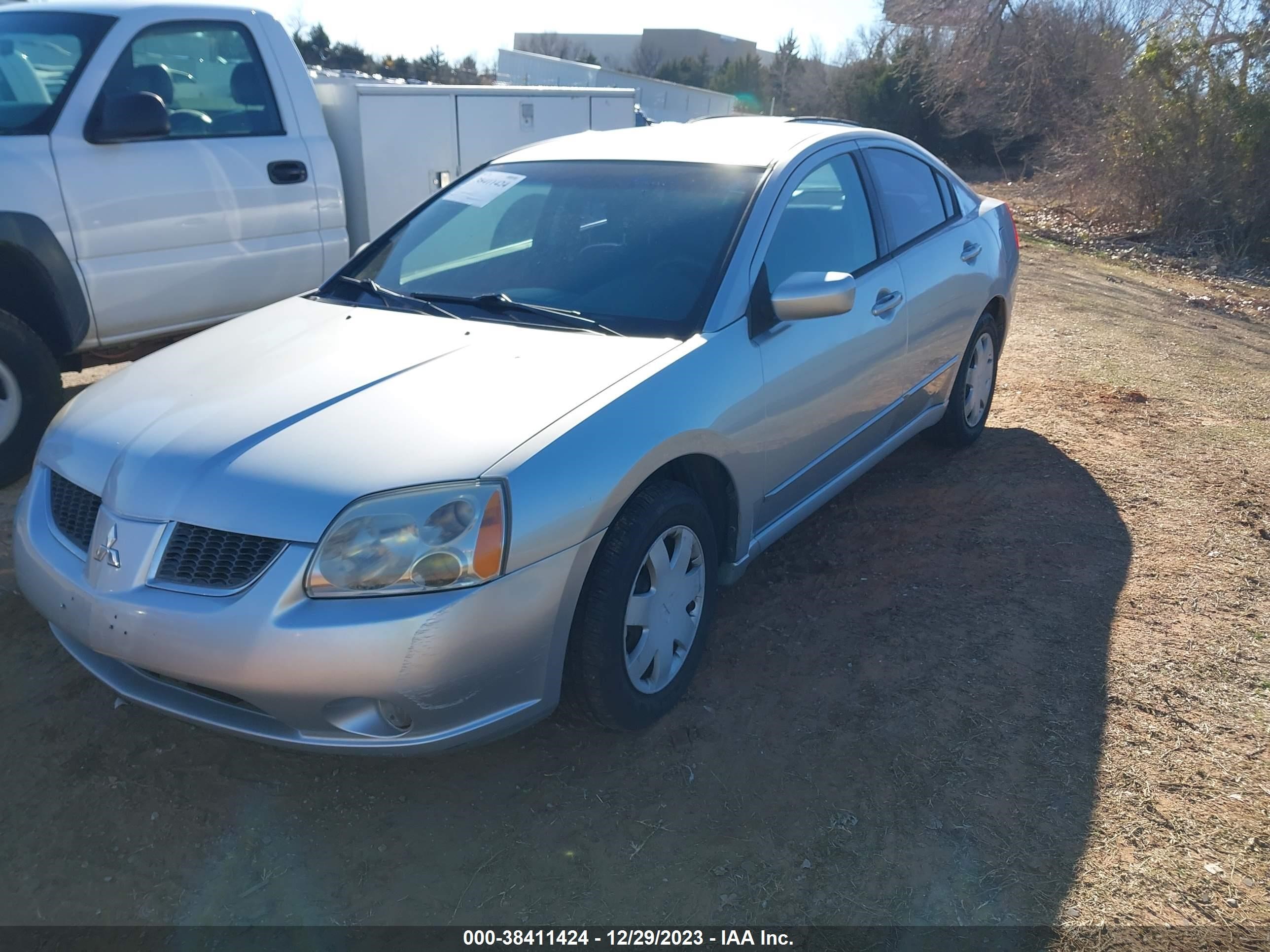 Photo 1 VIN: 4A3AB36FX4E073457 - MITSUBISHI GALANT 