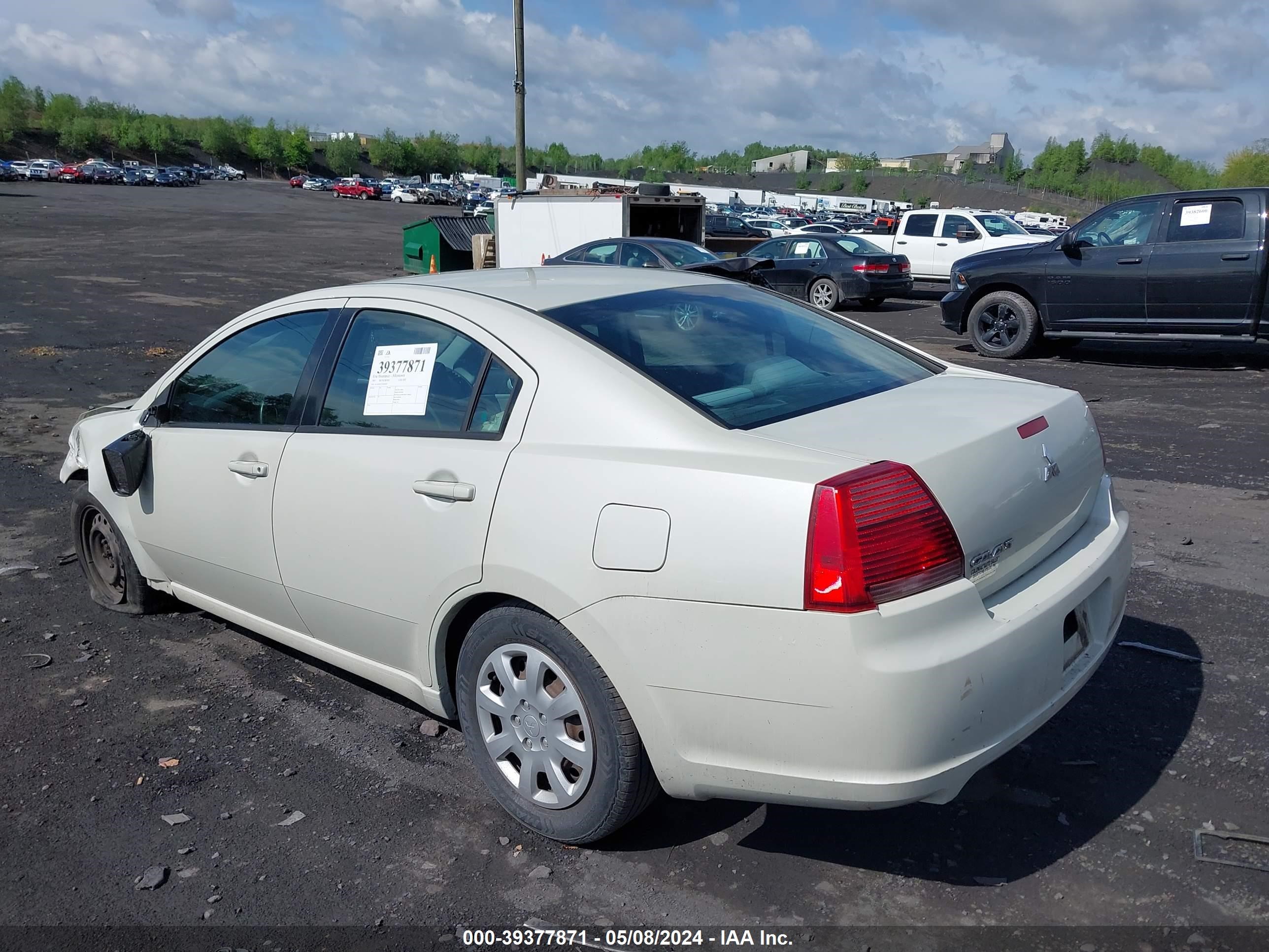 Photo 2 VIN: 4A3AB36FX7E044187 - MITSUBISHI GALANT 