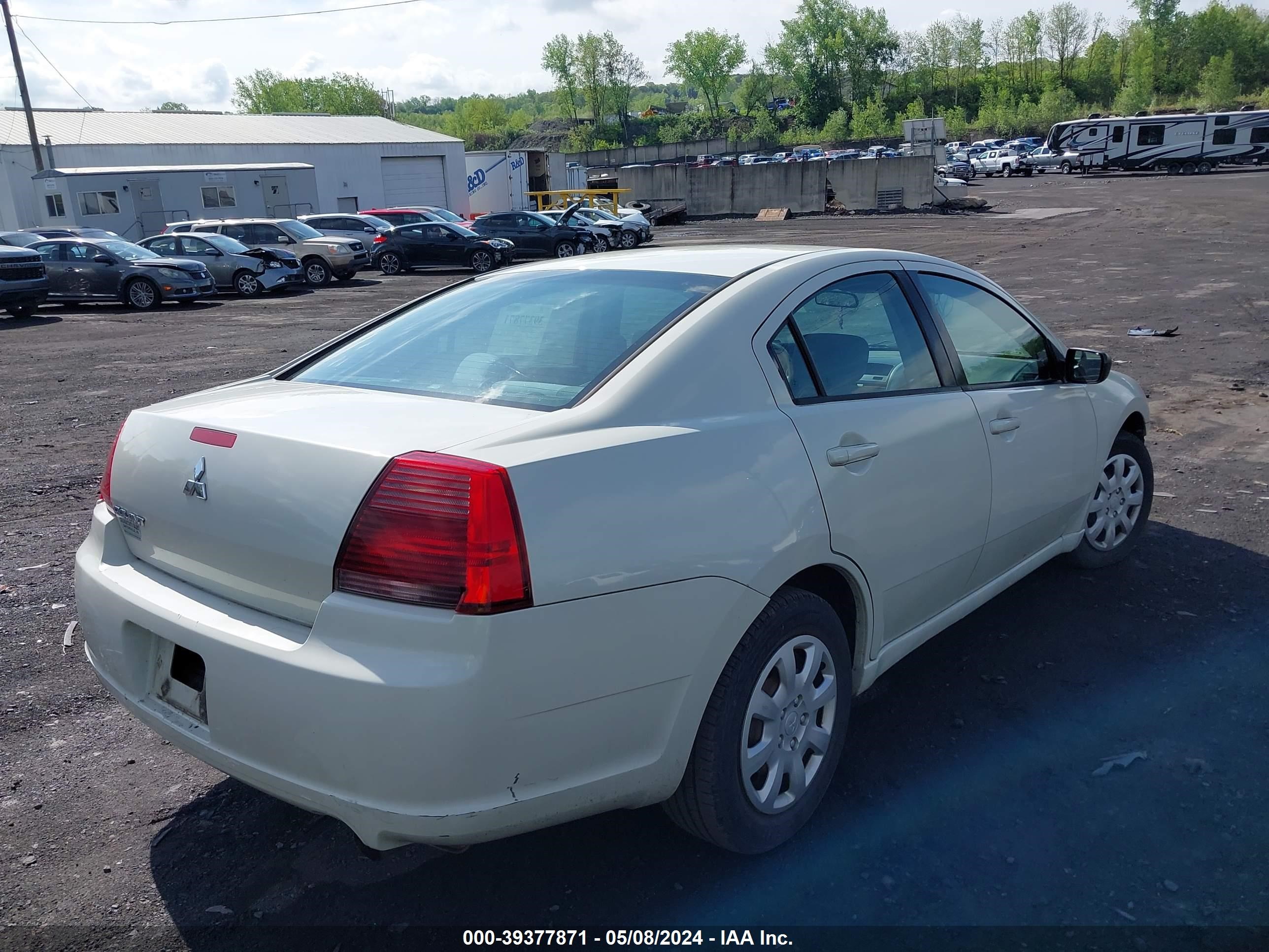 Photo 3 VIN: 4A3AB36FX7E044187 - MITSUBISHI GALANT 