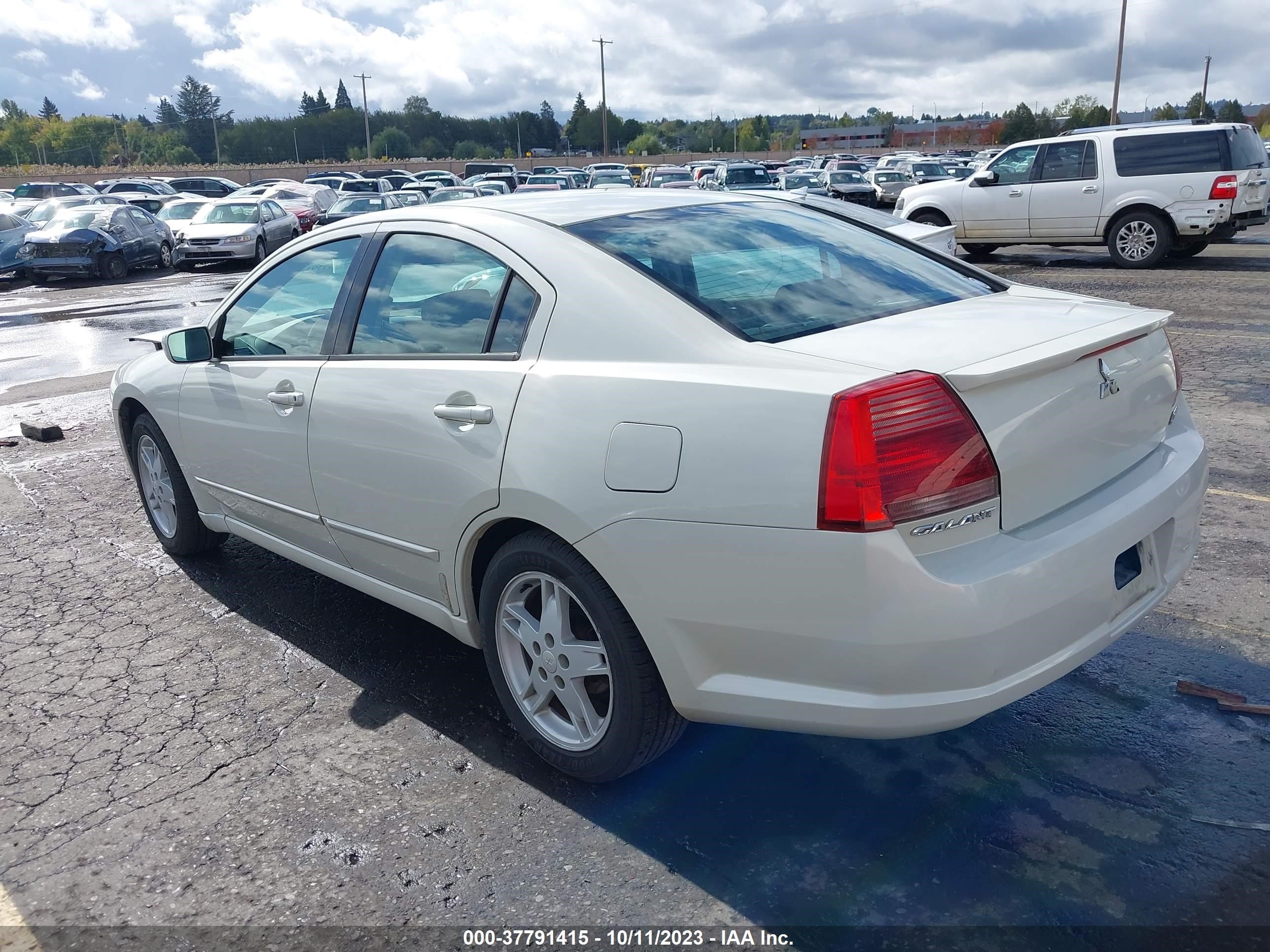 Photo 2 VIN: 4A3AB56S84E068959 - MITSUBISHI GALANT 