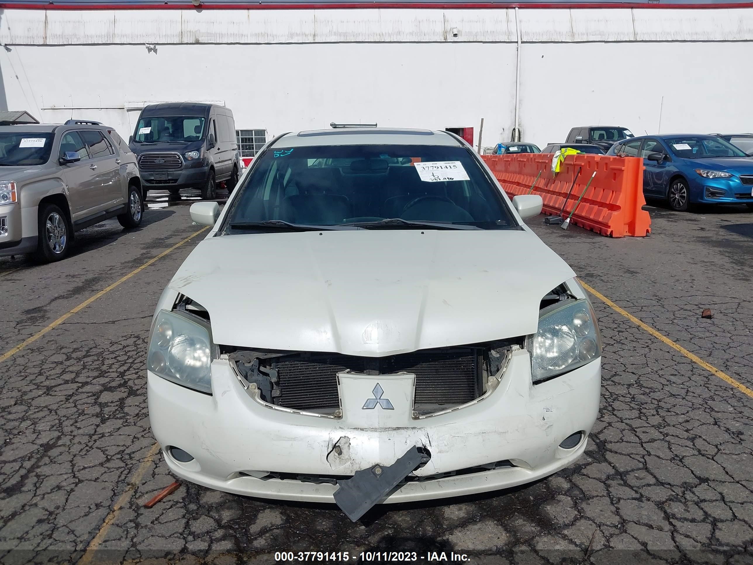 Photo 5 VIN: 4A3AB56S84E068959 - MITSUBISHI GALANT 