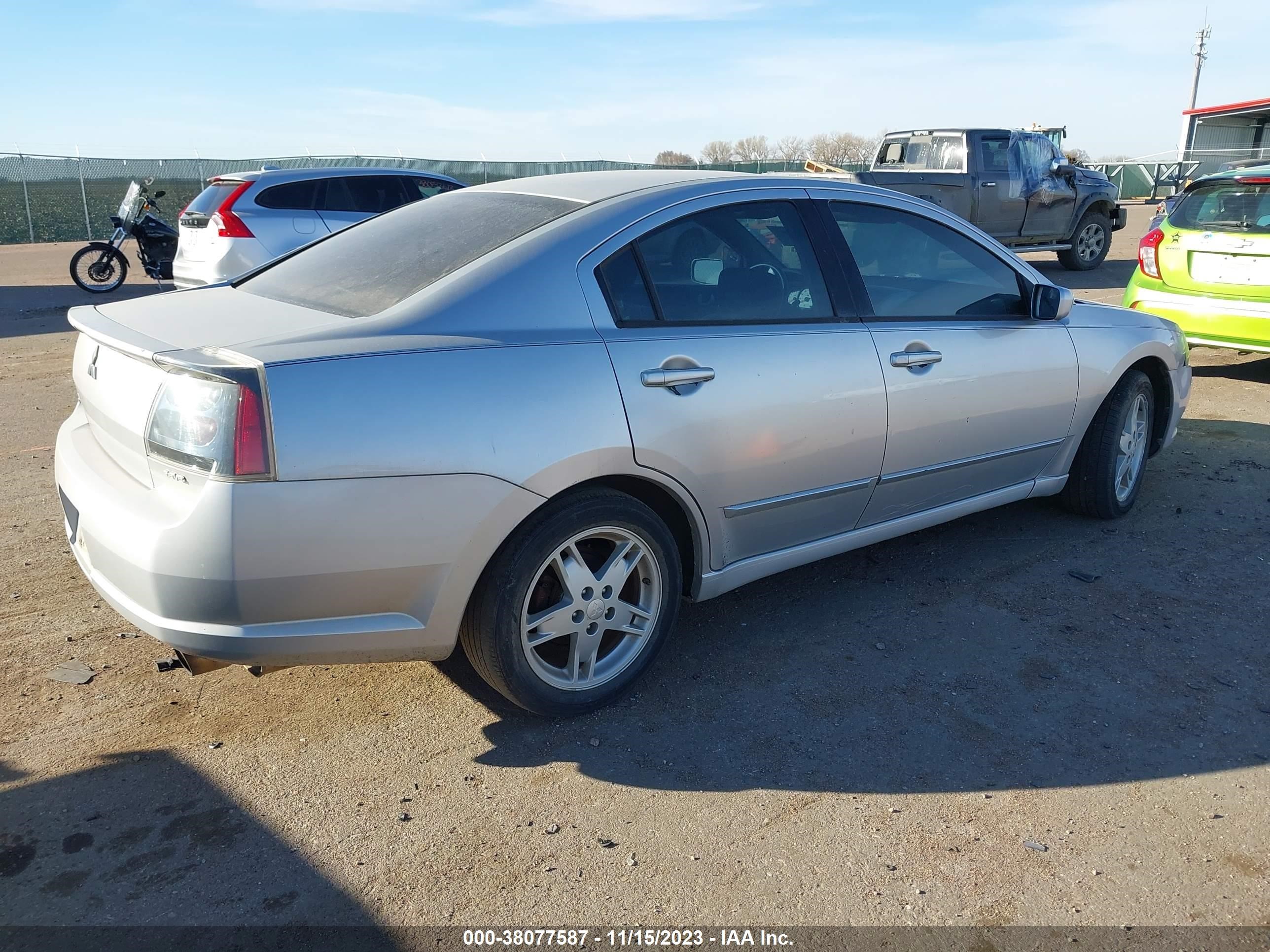 Photo 3 VIN: 4A3AB76S46E007493 - MITSUBISHI GALANT 