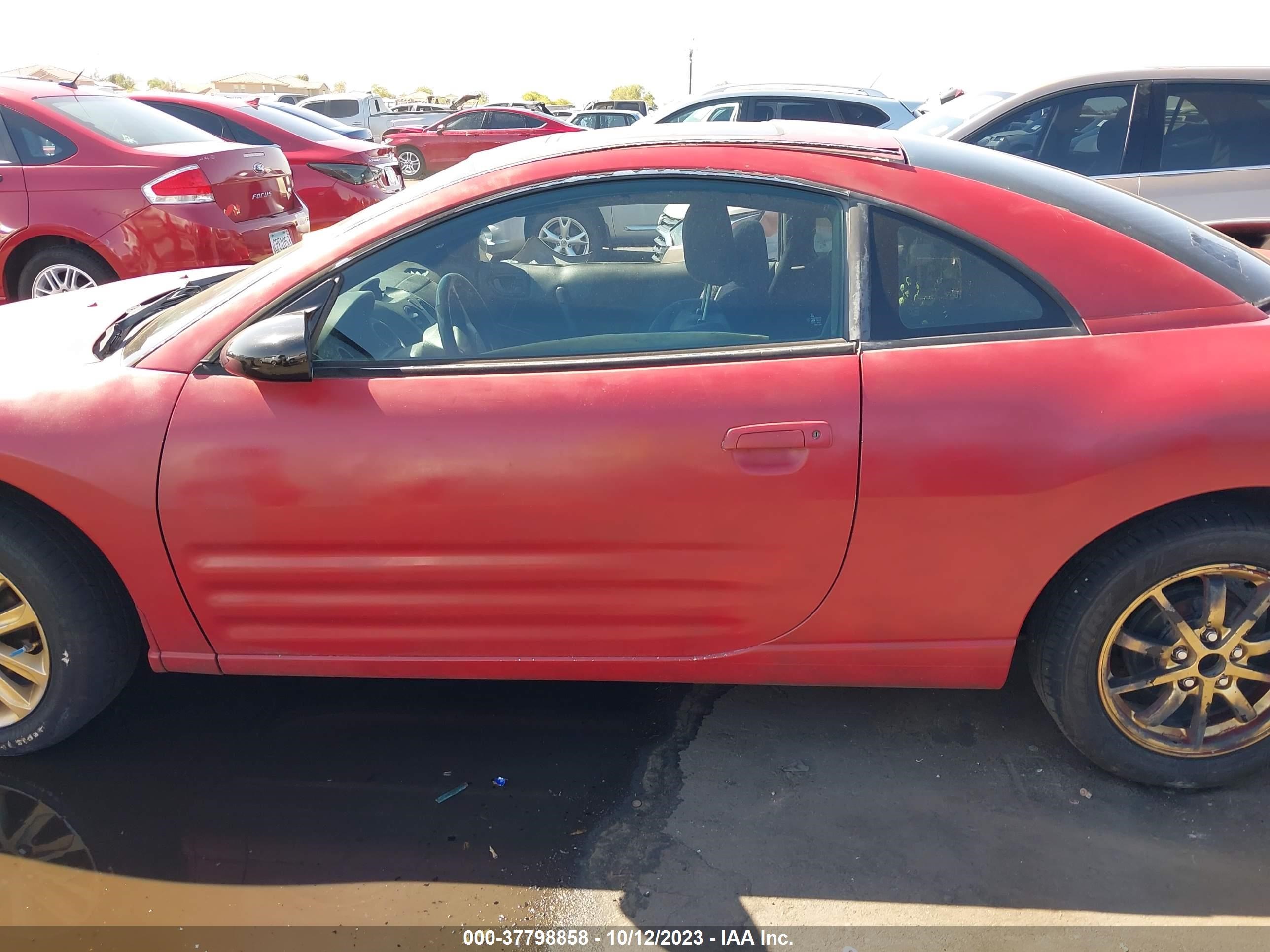 Photo 13 VIN: 4A3AC44G0YE023915 - MITSUBISHI ECLIPSE 