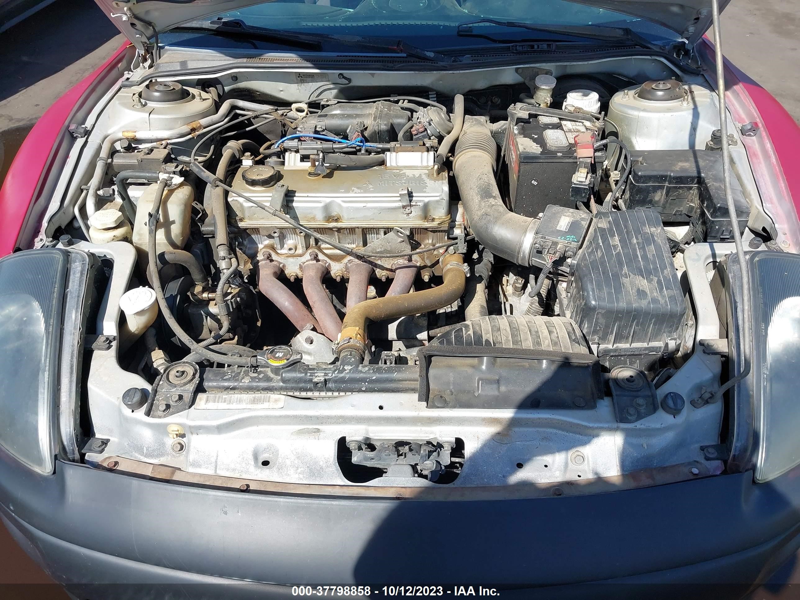 Photo 9 VIN: 4A3AC44G0YE023915 - MITSUBISHI ECLIPSE 