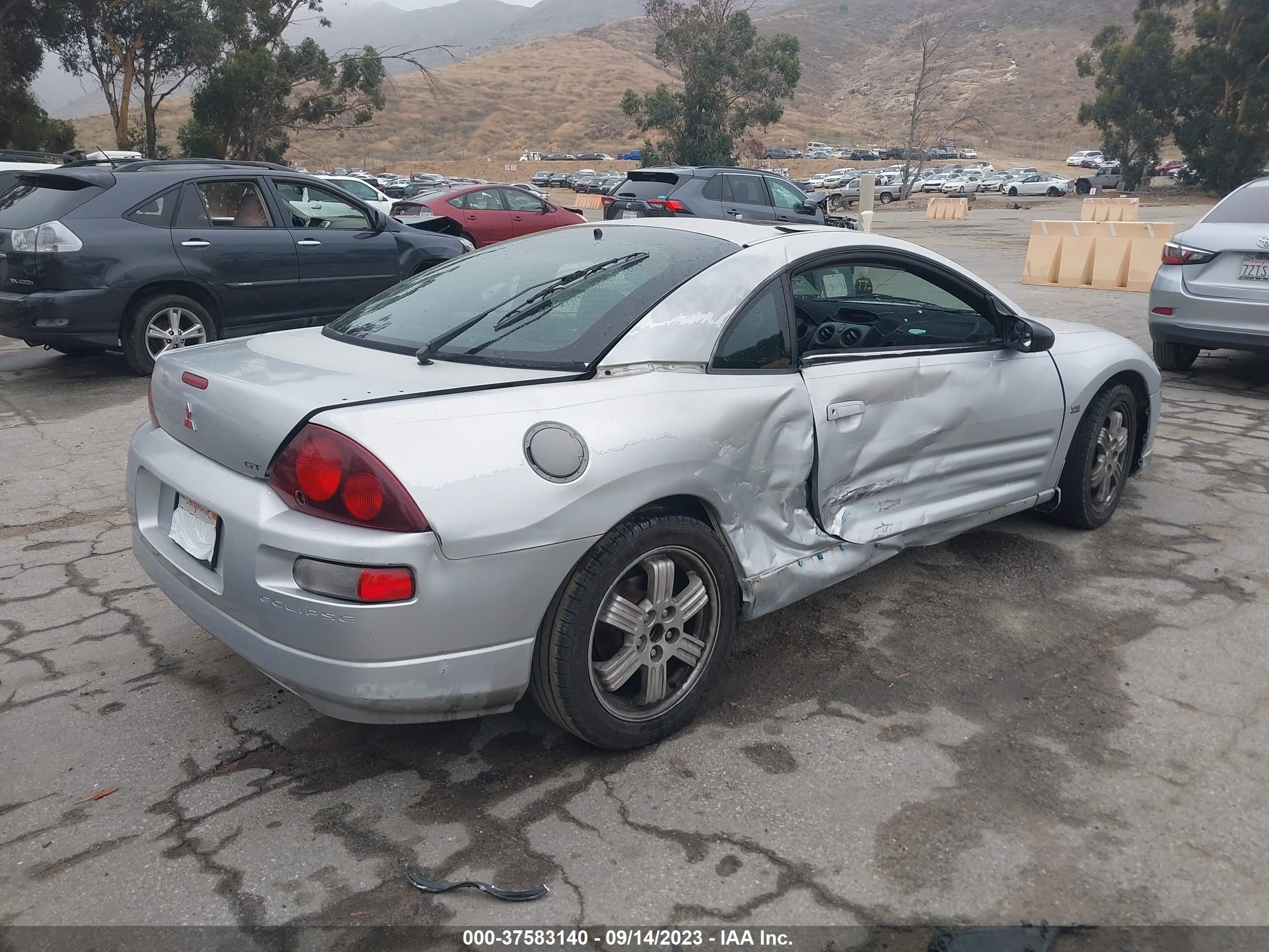 Photo 3 VIN: 4A3AC54H71E140850 - MITSUBISHI ECLIPSE 