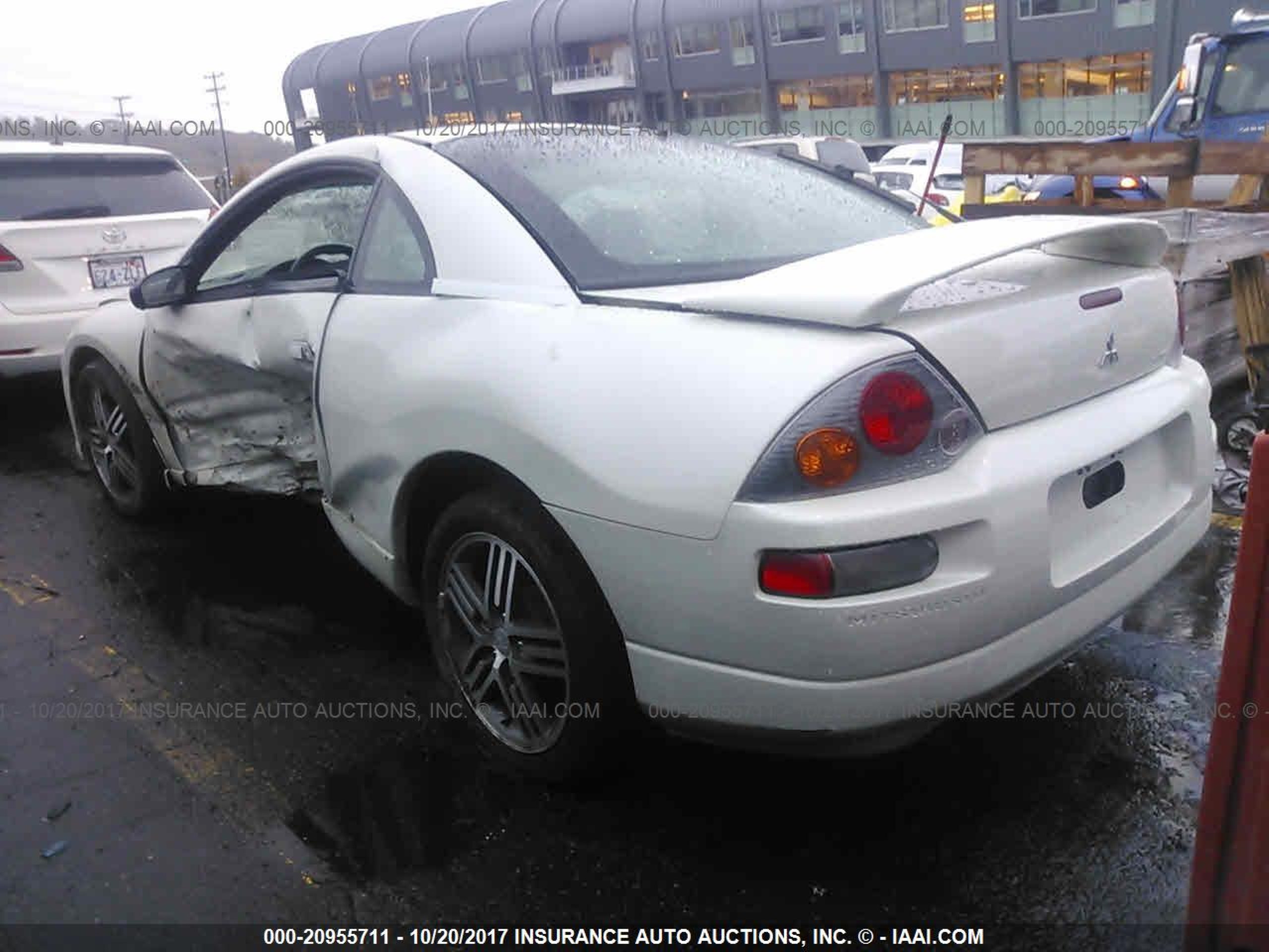 Photo 2 VIN: 4A3AC74H85E001604 - MITSUBISHI ECLIPSE 