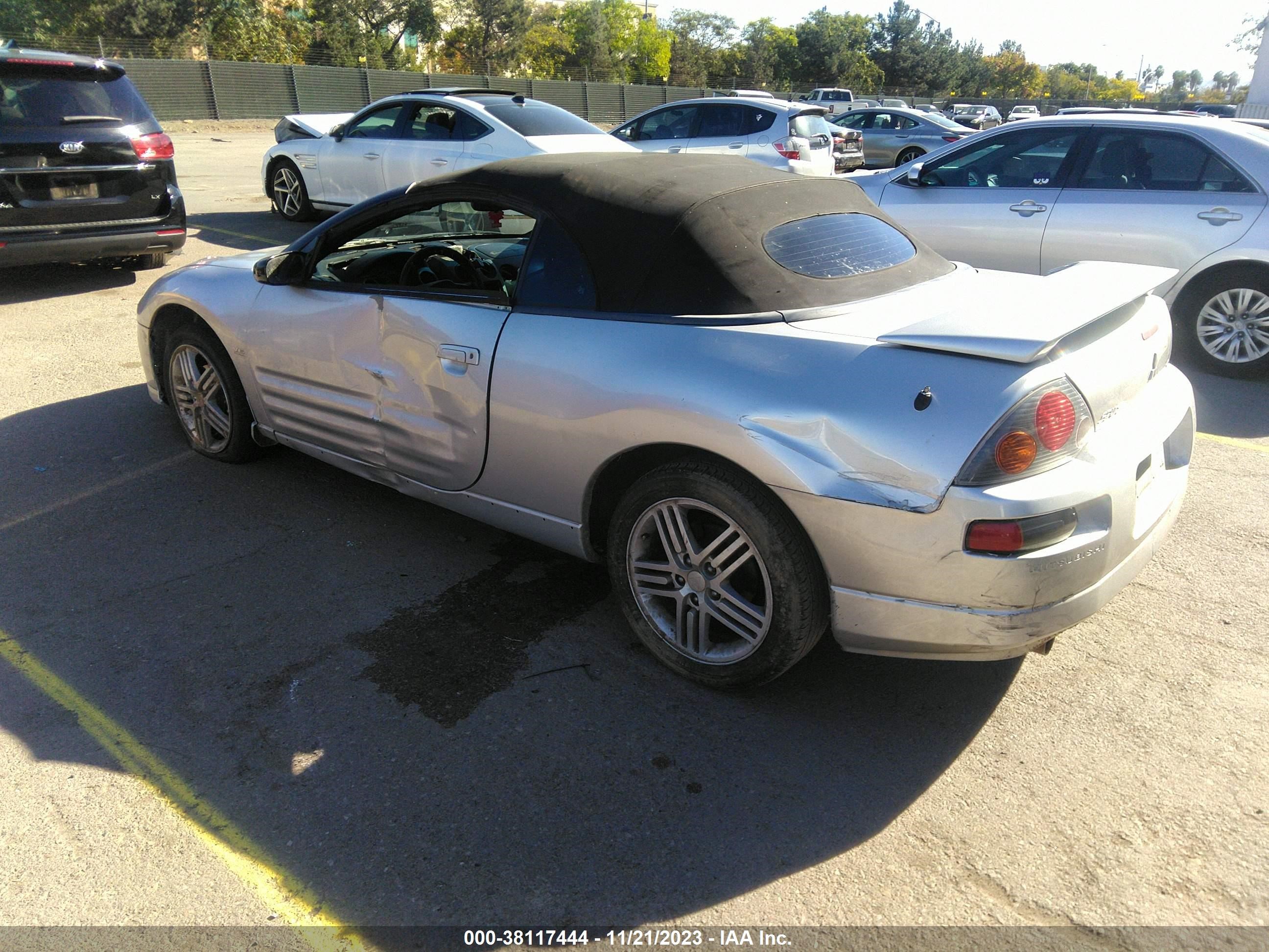 Photo 2 VIN: 4A3AE55H53E104022 - MITSUBISHI ECLIPSE 