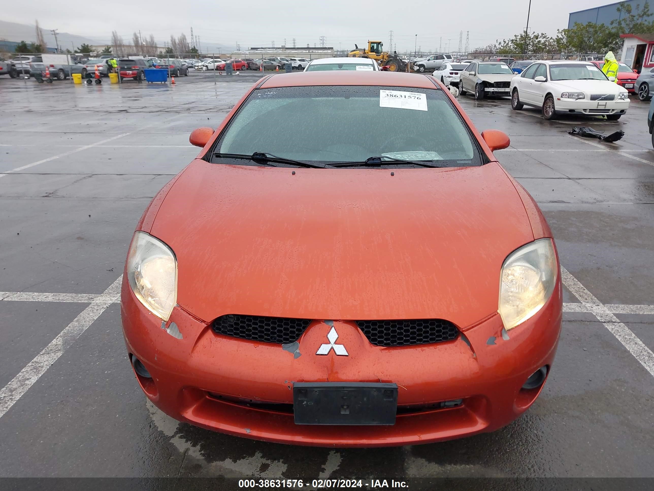 Photo 11 VIN: 4A3AK24F07E017528 - MITSUBISHI ECLIPSE 