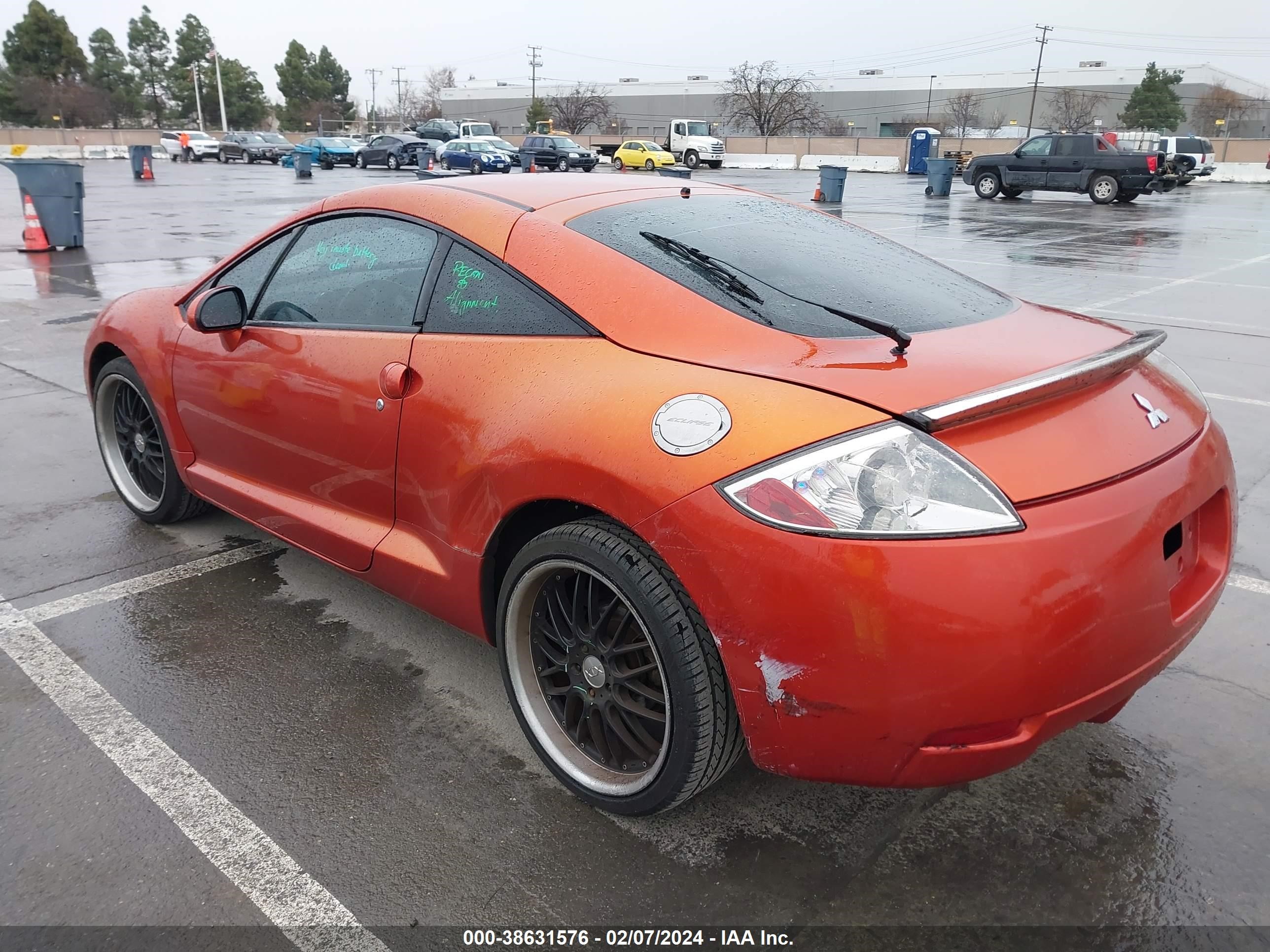 Photo 2 VIN: 4A3AK24F07E017528 - MITSUBISHI ECLIPSE 