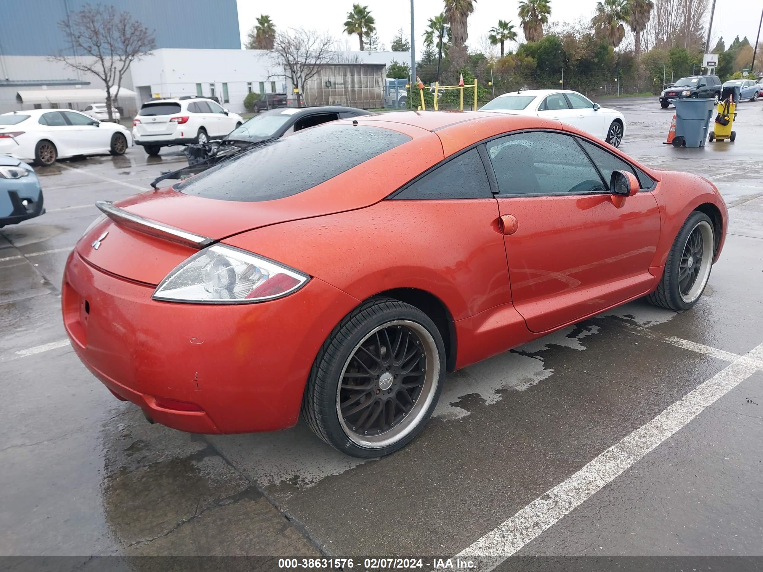 Photo 3 VIN: 4A3AK24F07E017528 - MITSUBISHI ECLIPSE 