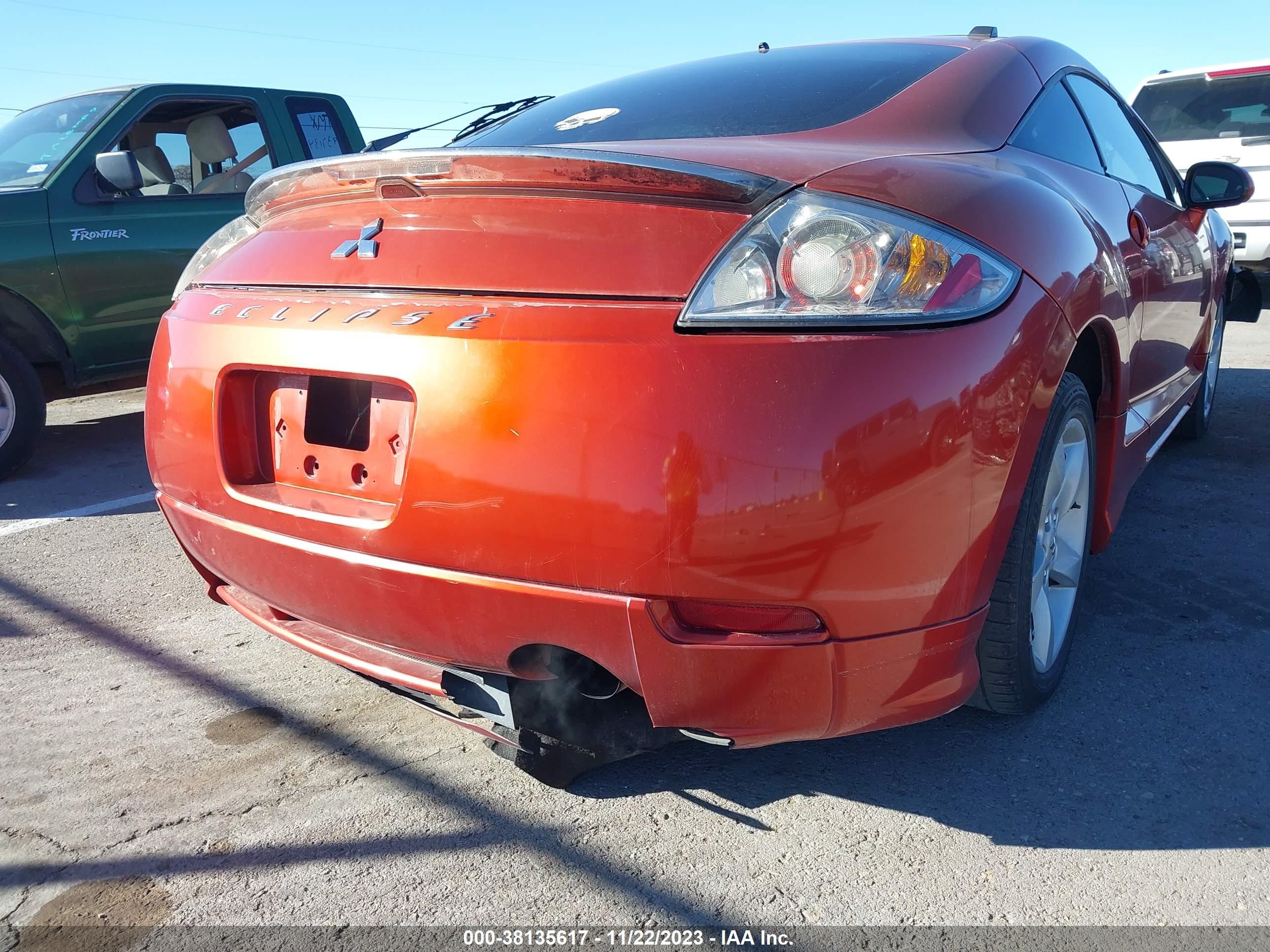 Photo 5 VIN: 4A3AK24F08E003050 - MITSUBISHI ECLIPSE 