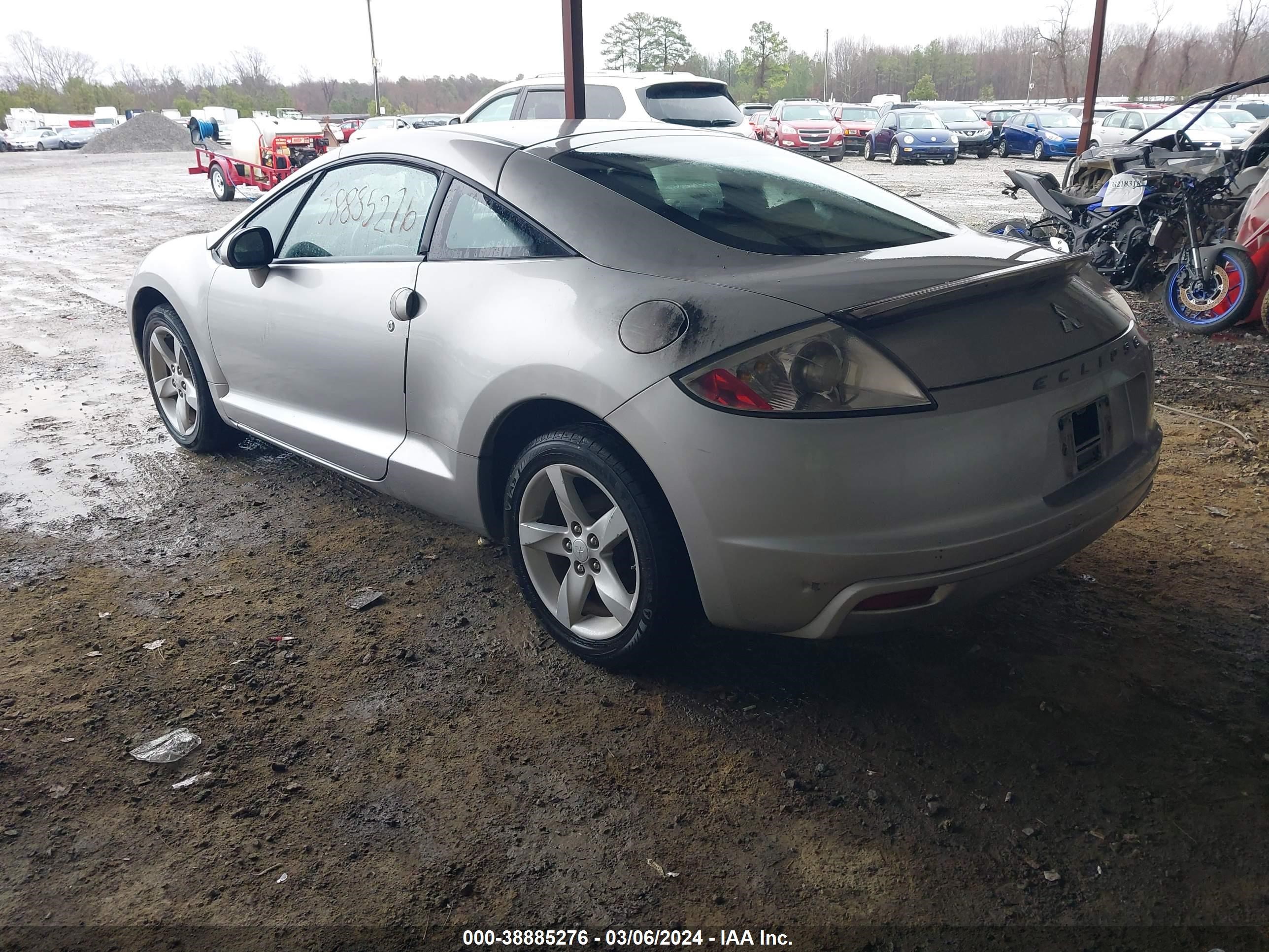 Photo 2 VIN: 4A3AK24F19E010512 - MITSUBISHI ECLIPSE 