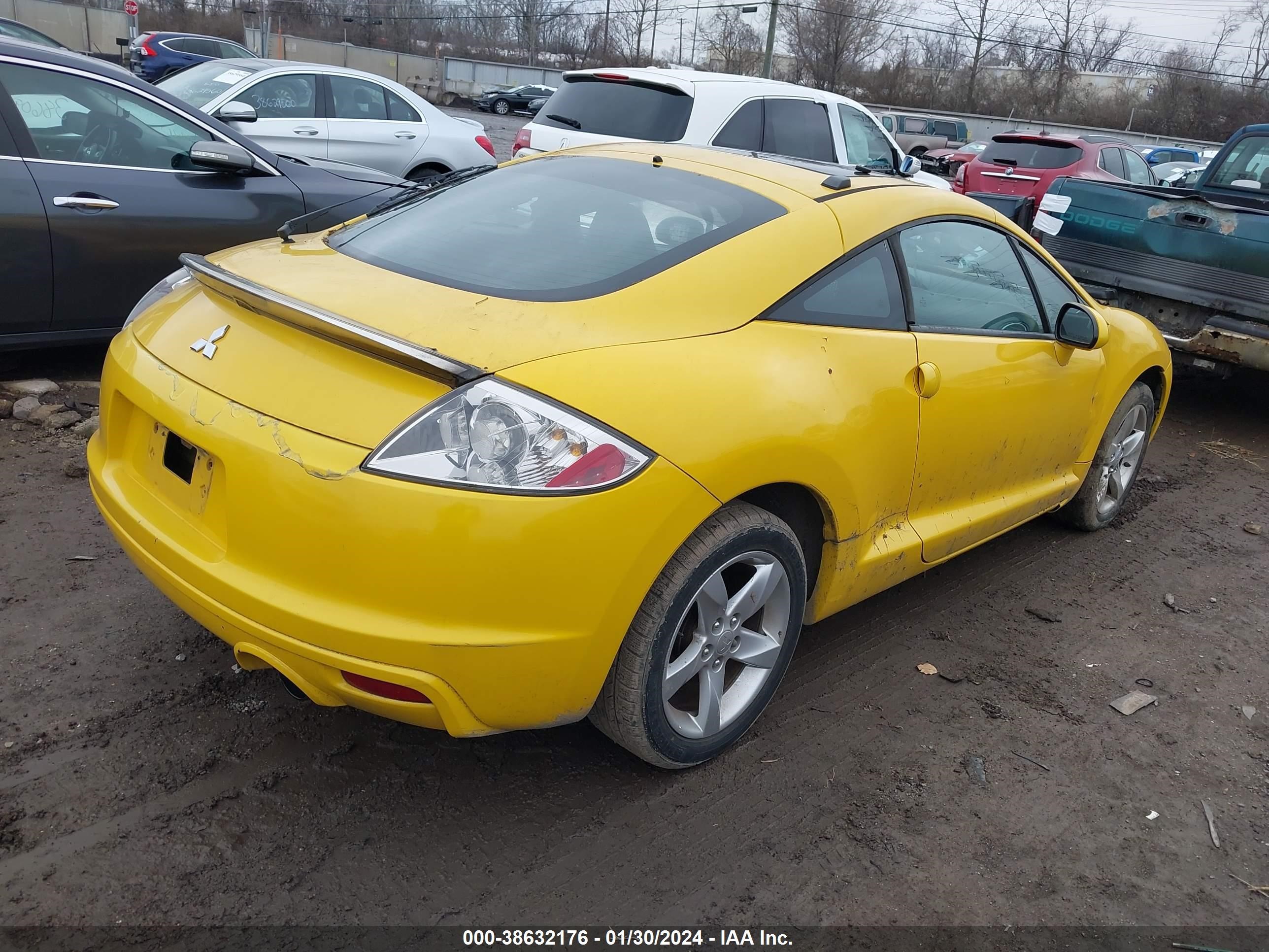 Photo 3 VIN: 4A3AK24F19E024216 - MITSUBISHI ECLIPSE 